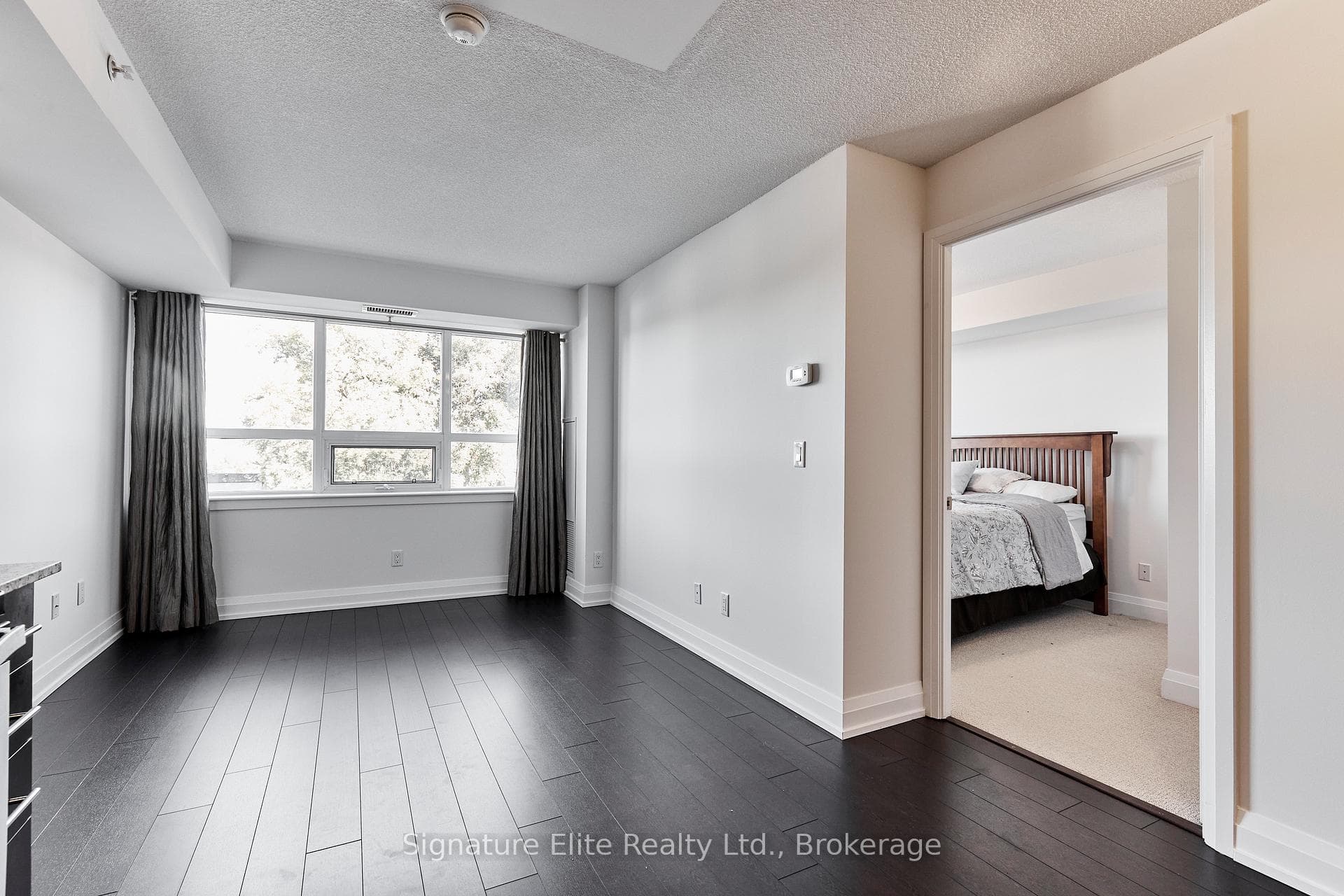 3520 Danforth Avenue Unit 301 - Condo photo 9 of 29 in Birch Cliff / Cliffside, Ontario
