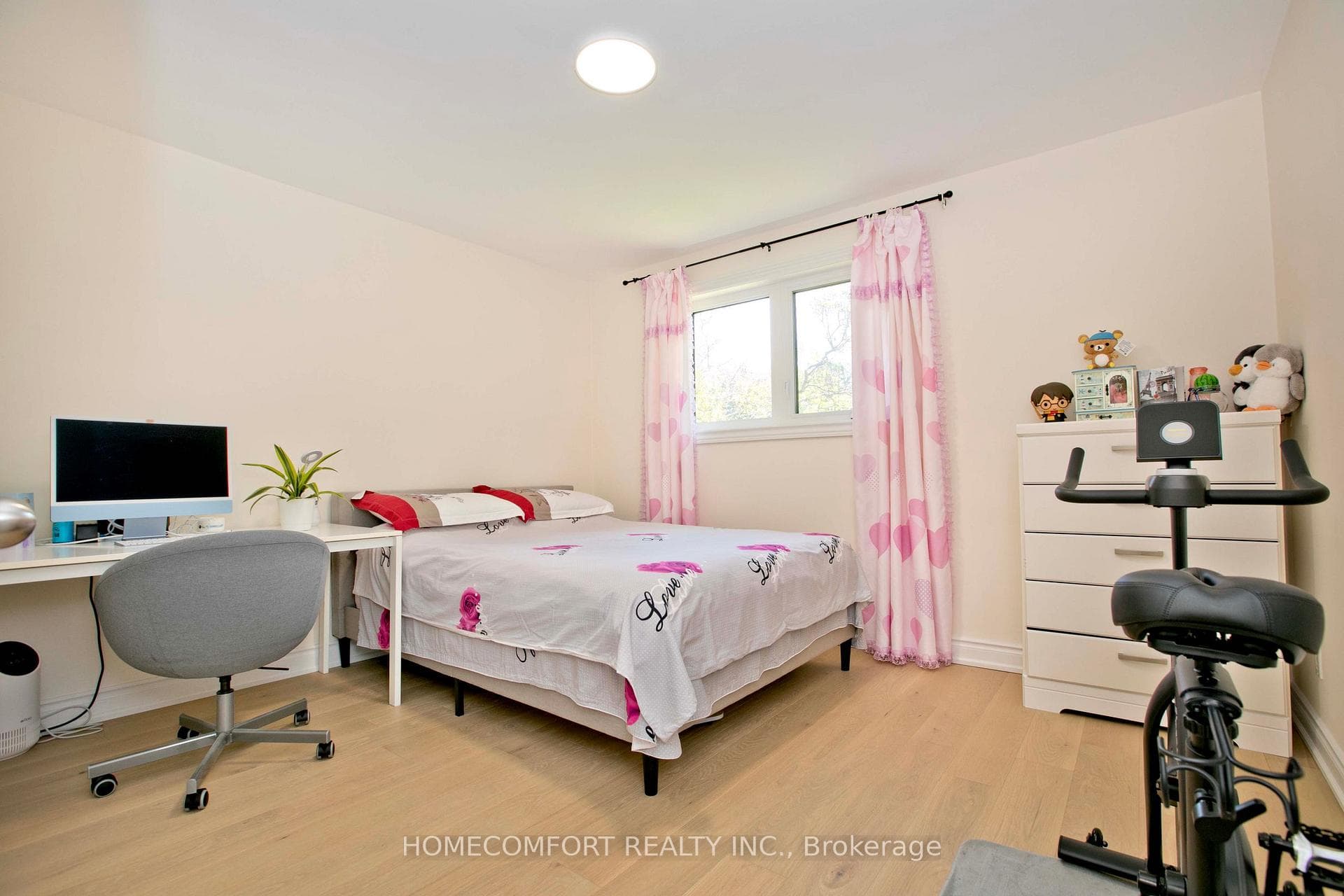 19 Oldborough Circle - Detached photo 14 of 37 in Hillcrest Village / Bayview Village, Ontario