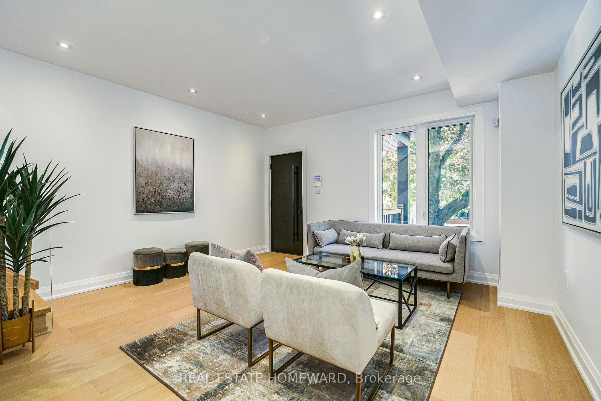28 Richard Avenue - Semi-Detached photo 6 of 40 in Riverdale / Leslieville, Ontario