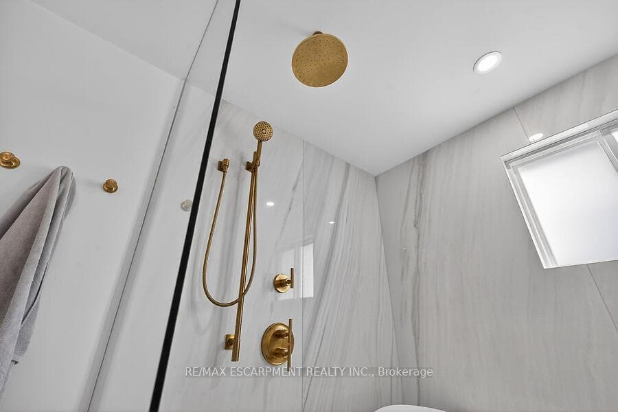 3088 PALMER Drive - Detached photo 22 of 50 in Burlington, Ontario