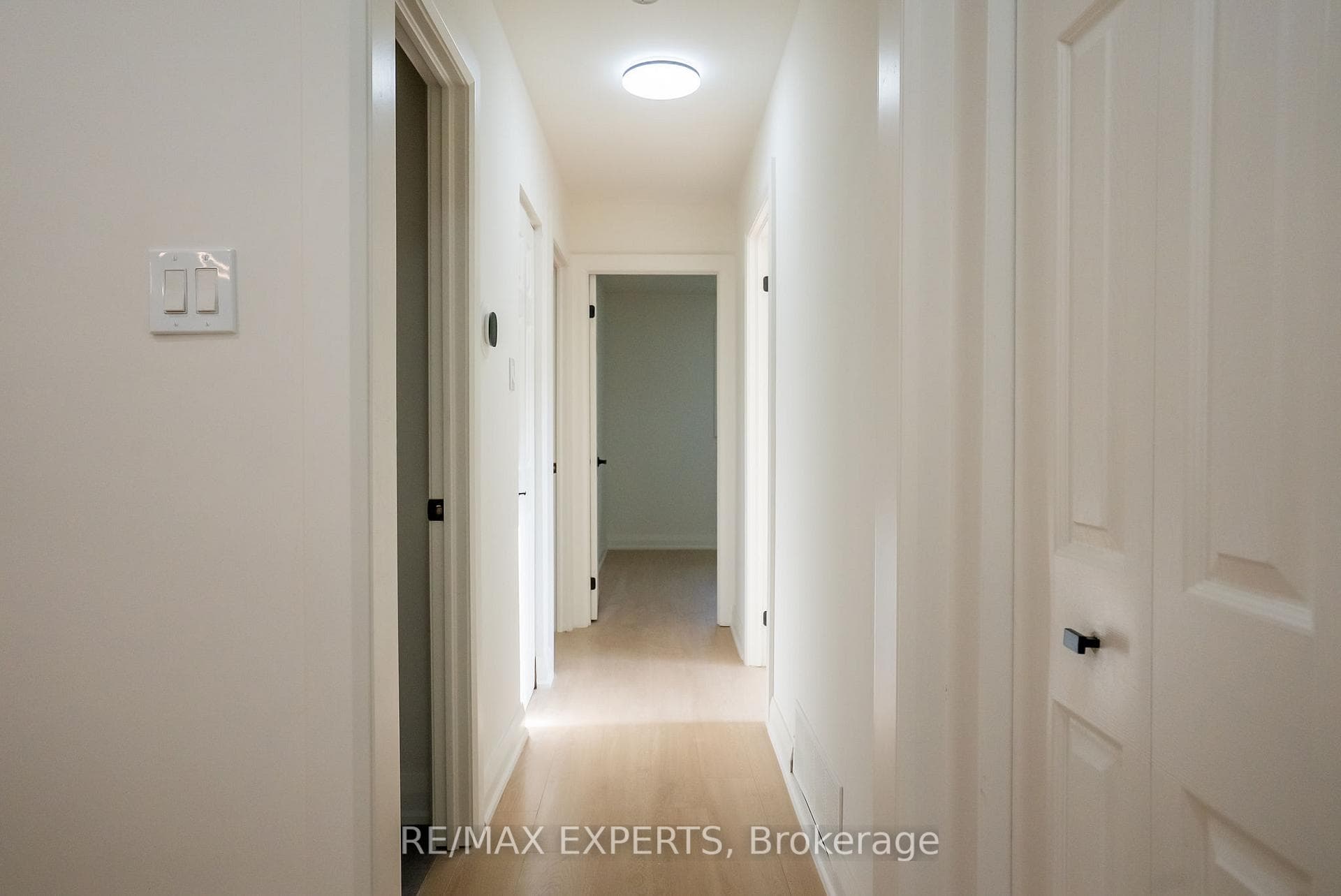 27 Fallingdale Crescent - Semi-Detached photo 14 of 40 in Brampton, Ontario