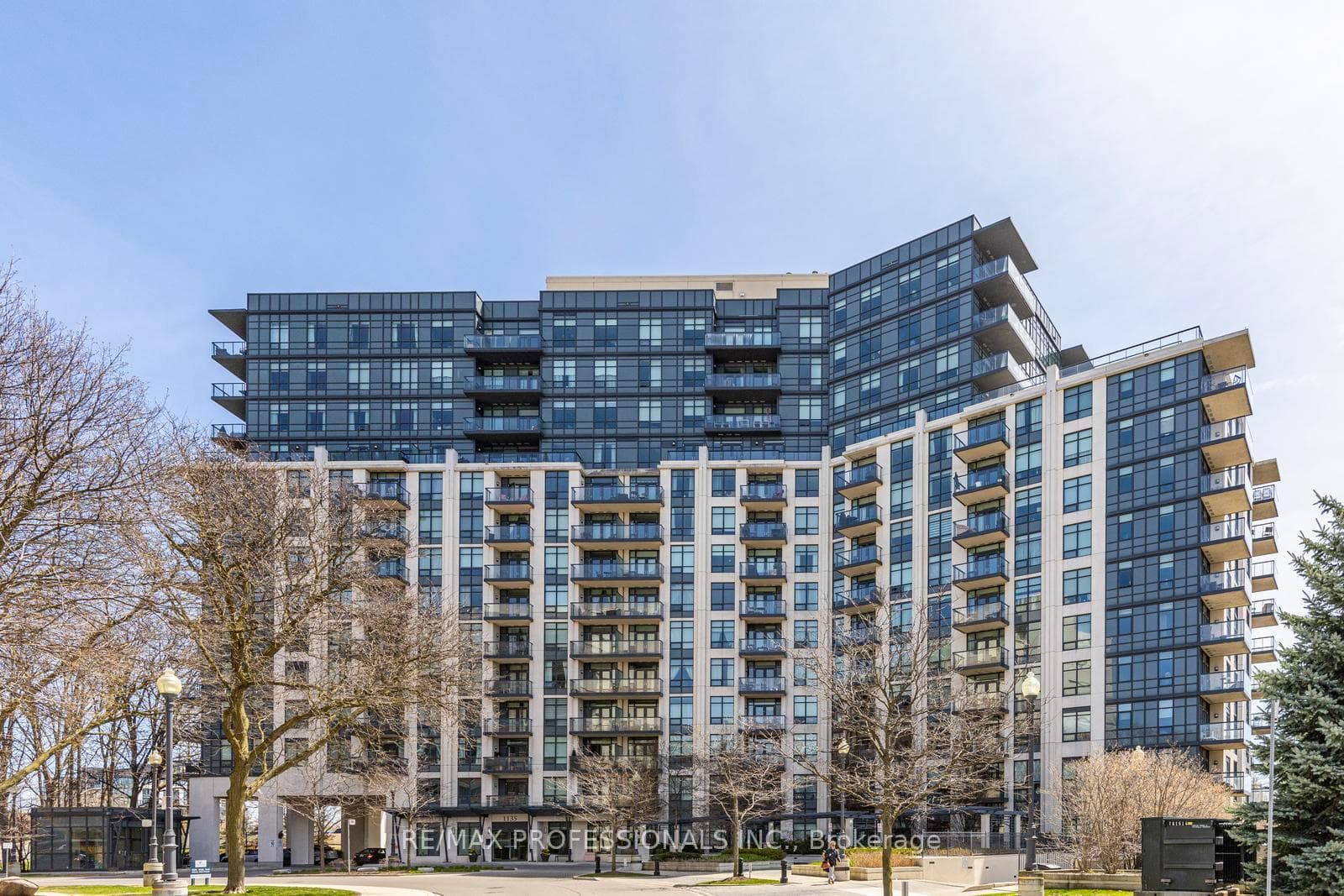 1135 Royal York Road Unit 801 - Condo photo 1 of 17 in Etobicoke (Islington / Rexdale), Ontario