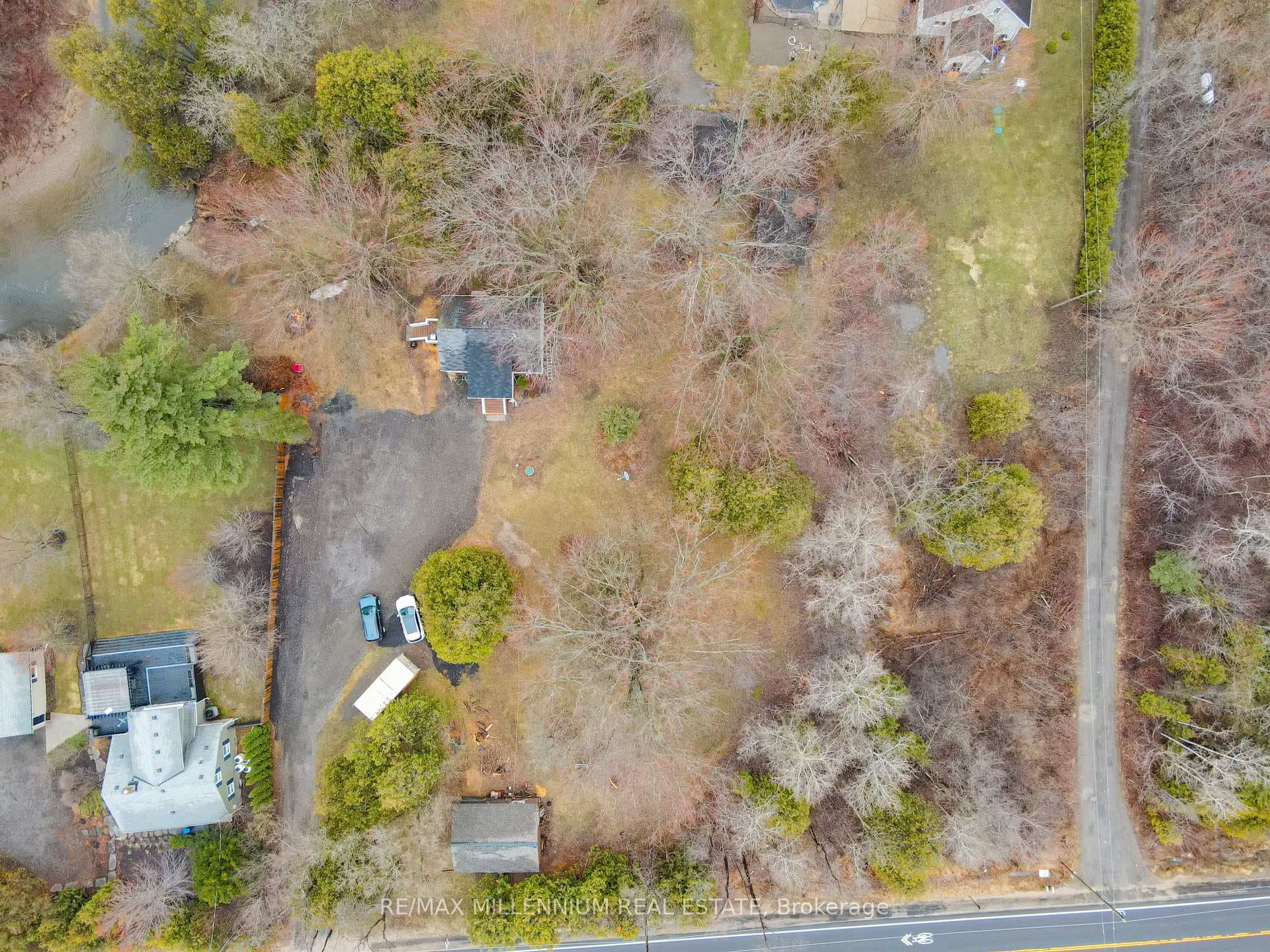 2424 Olde Base Line Road - Detached photo 24 of 24 in Caledon, Ontario