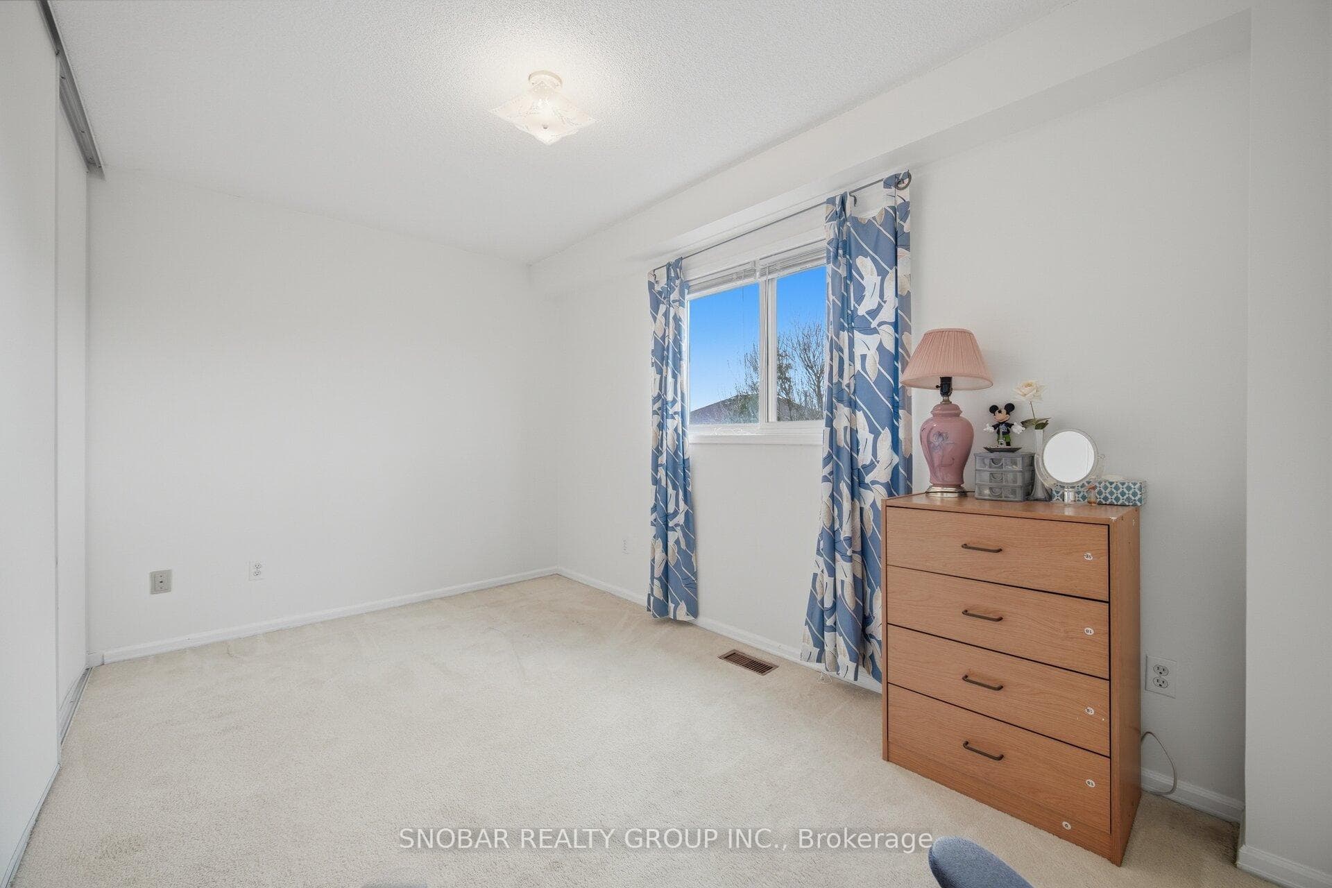 1050 Bristol Road Unit 31 - Condo photo 18 of 27 in Mississauga, Ontario