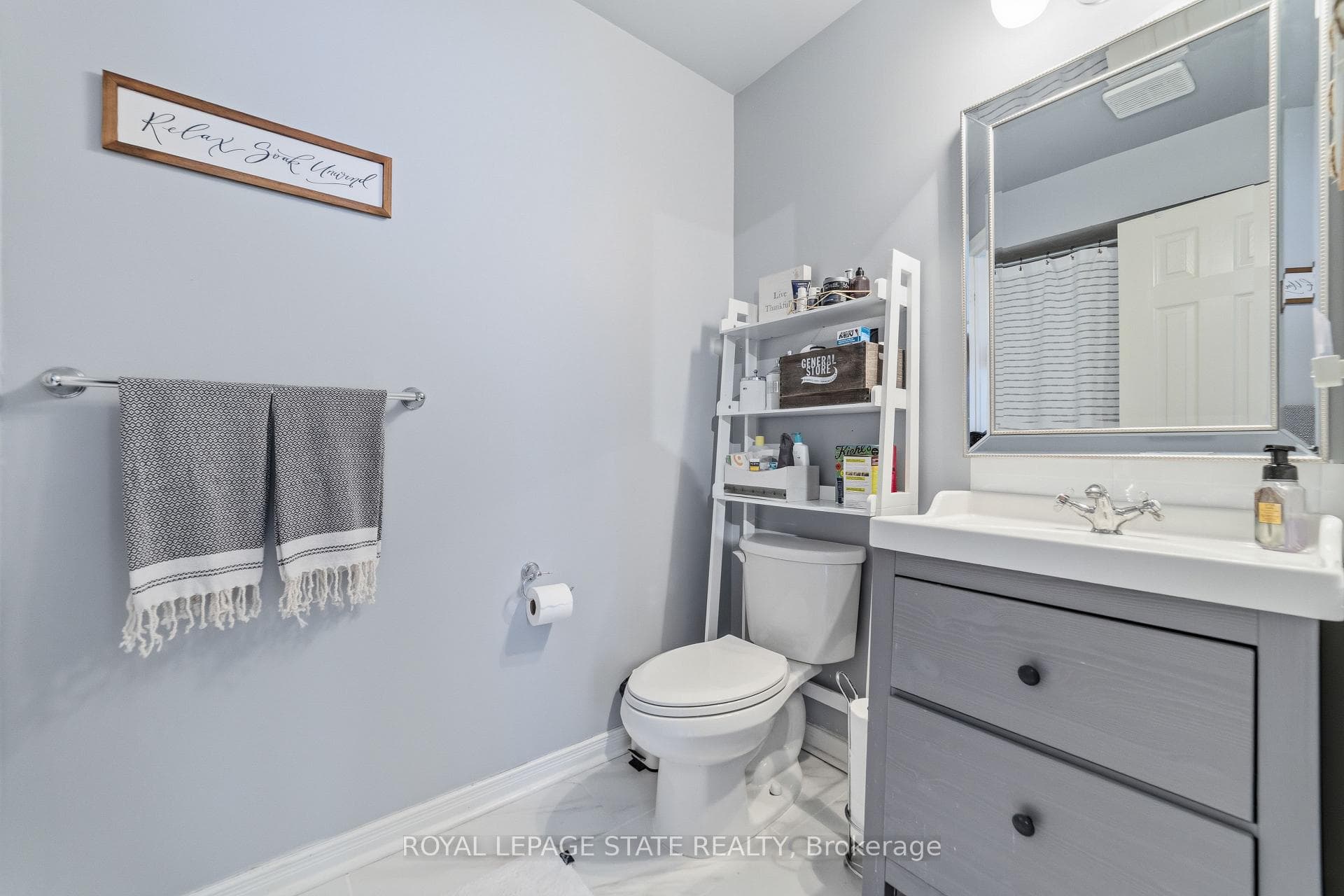 1795 Creek Way - Semi-Detached photo 19 of 38 in Burlington, Ontario