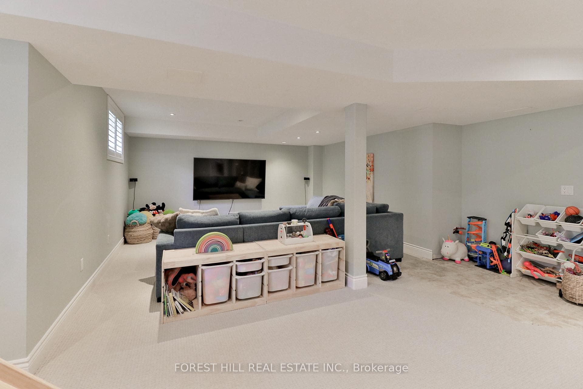 327 Turning Leaf Road - Detached photo 37 of 43 in Oakville, Ontario