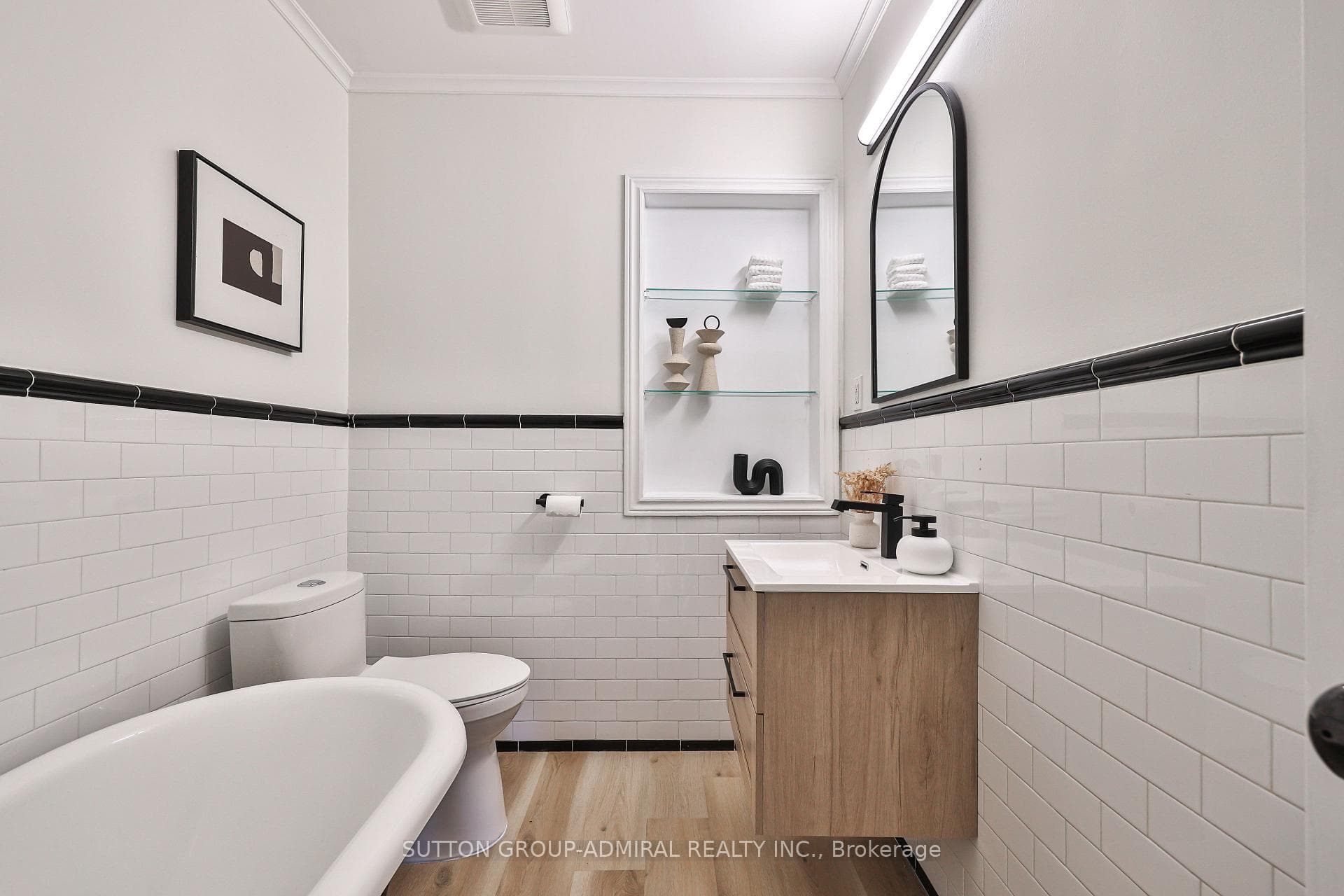81 Yorkview Drive - Detached photo 16 of 48 in Thornhill / Willowdale, Ontario