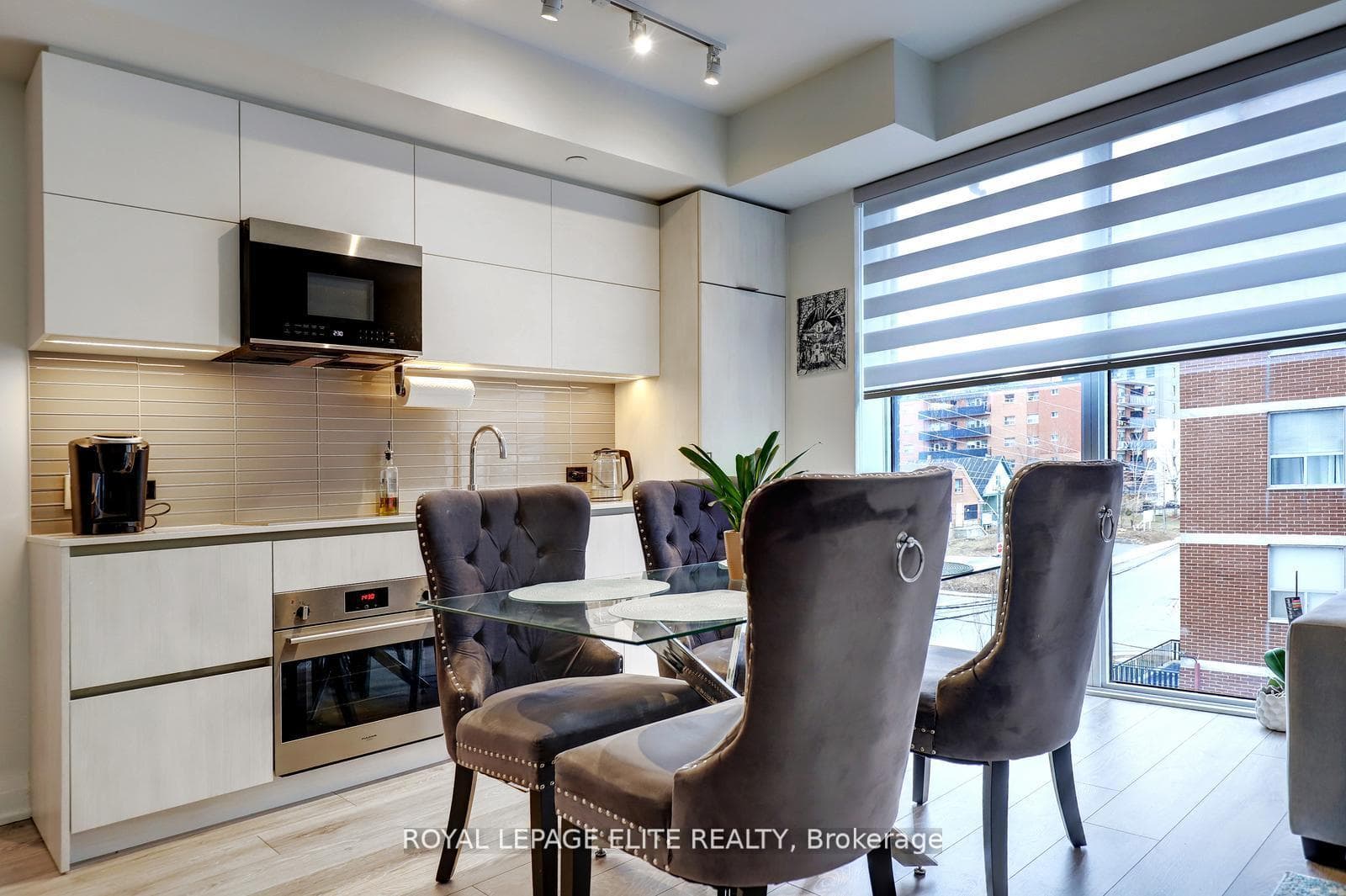 21 Park Street Unit 318 - Condo photo 20 of 27 in Mississauga, Ontario