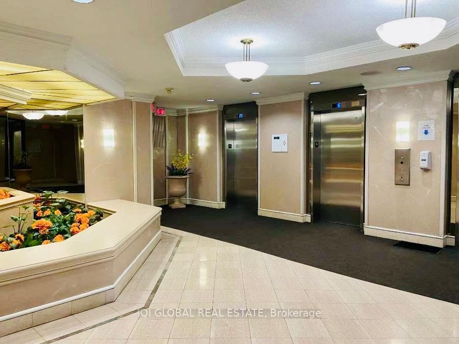 75 Bamburgh Circle Unit 1615 - Condo photo 4 of 24 in Scarborough Village / Eglinton East, Ontario