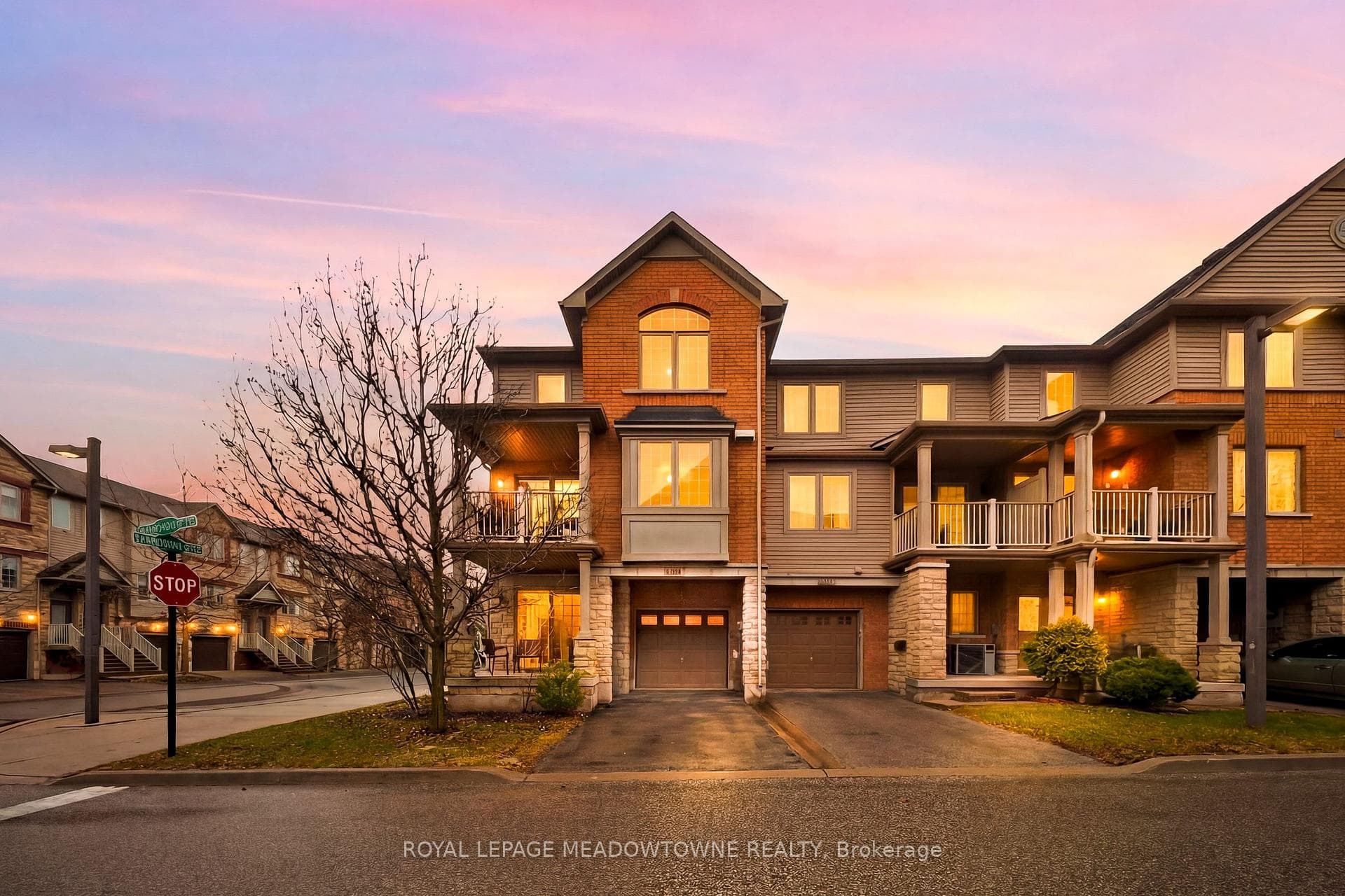 624 Maude Common - Townhouse for sale in Brant Hills, Ontario