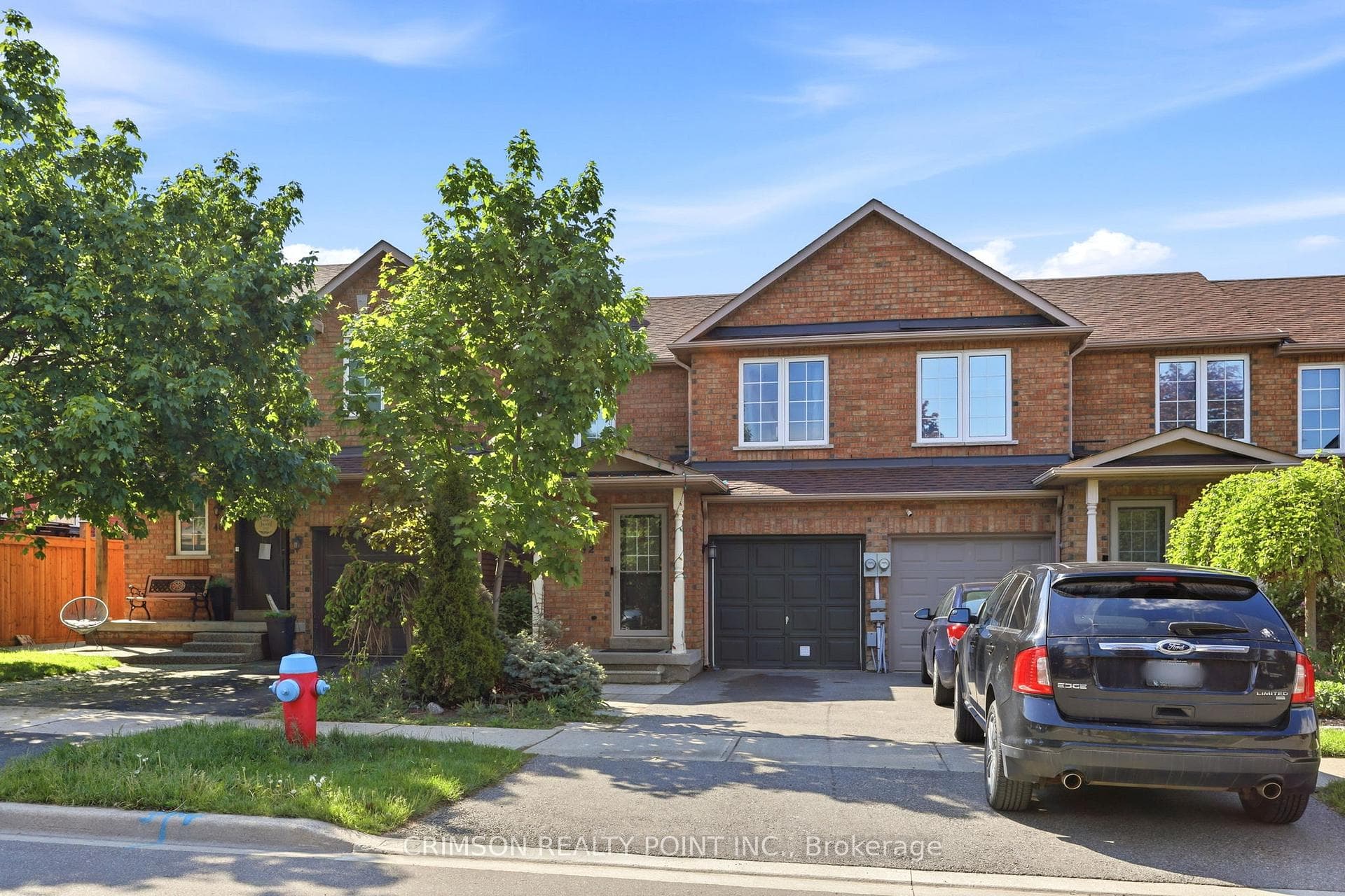 42 Dawson Crescent - home for sale in Milton, Ontario
