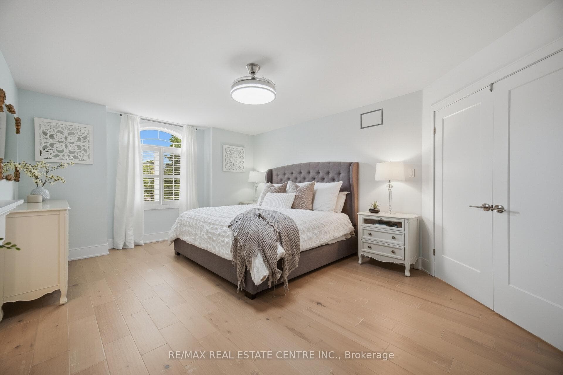 5388 Kindos Street - Detached photo 29 of 50 in Burlington, Ontario