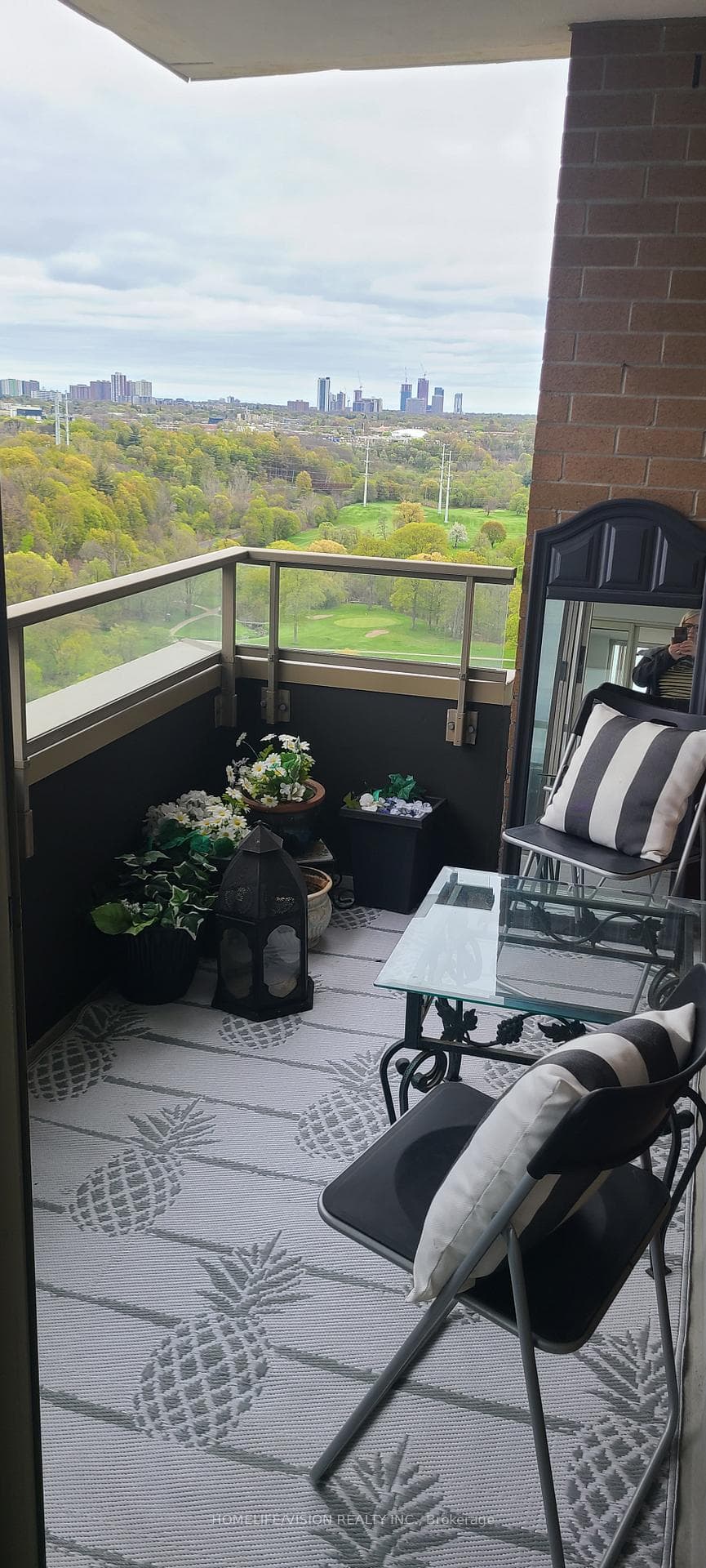 205 Wynford Drive Unit 1706 - Condo photo 17 of 21 in Flemingdon Park / Don Mills, Ontario