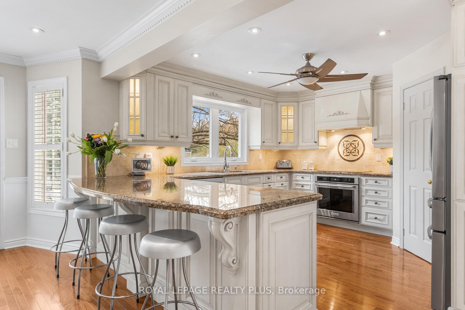 1504 Tanner Court - Detached photo 18 of 50 in Oakville, Ontario
