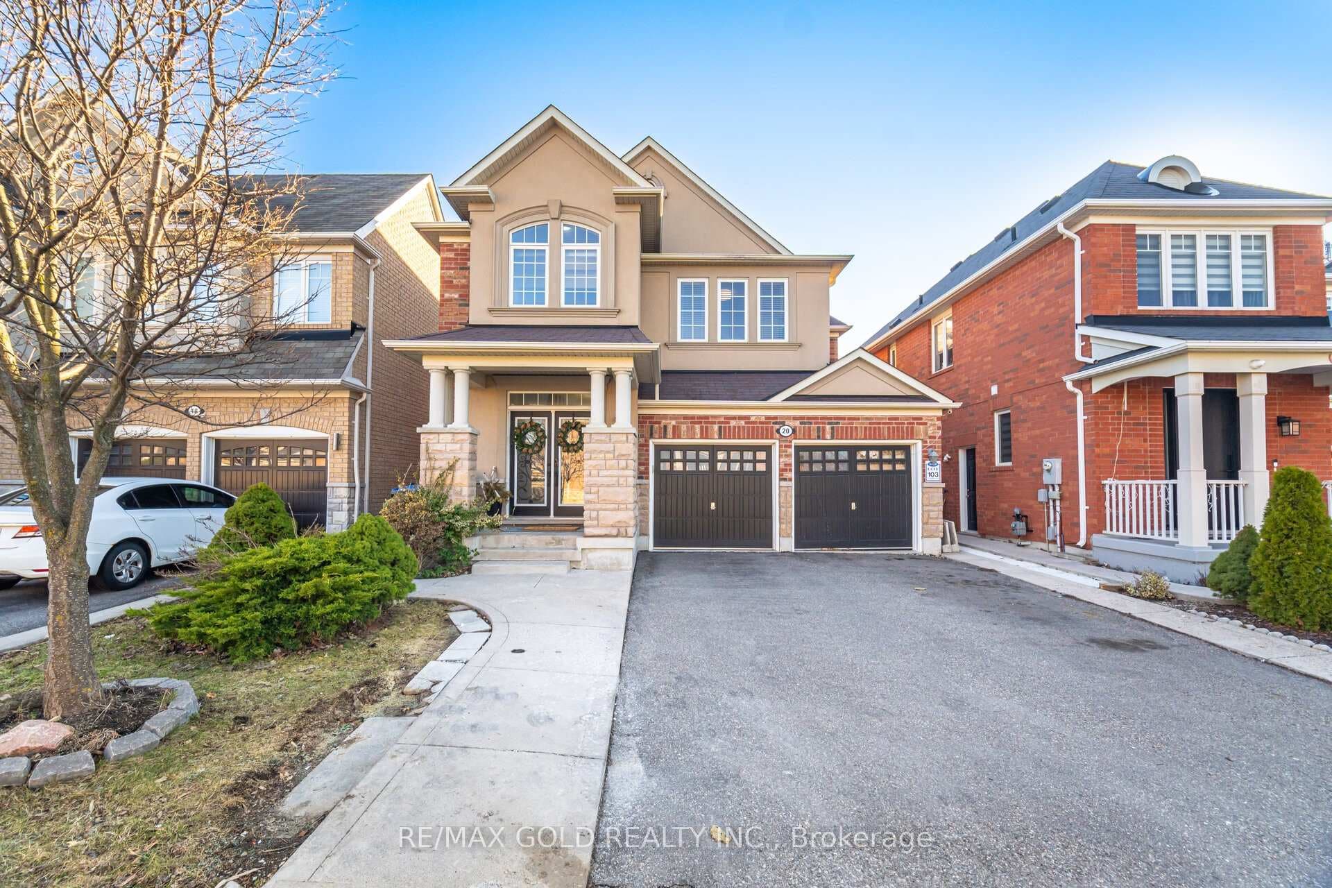 20 Peppermint Close - home for sale in Brampton, Ontario