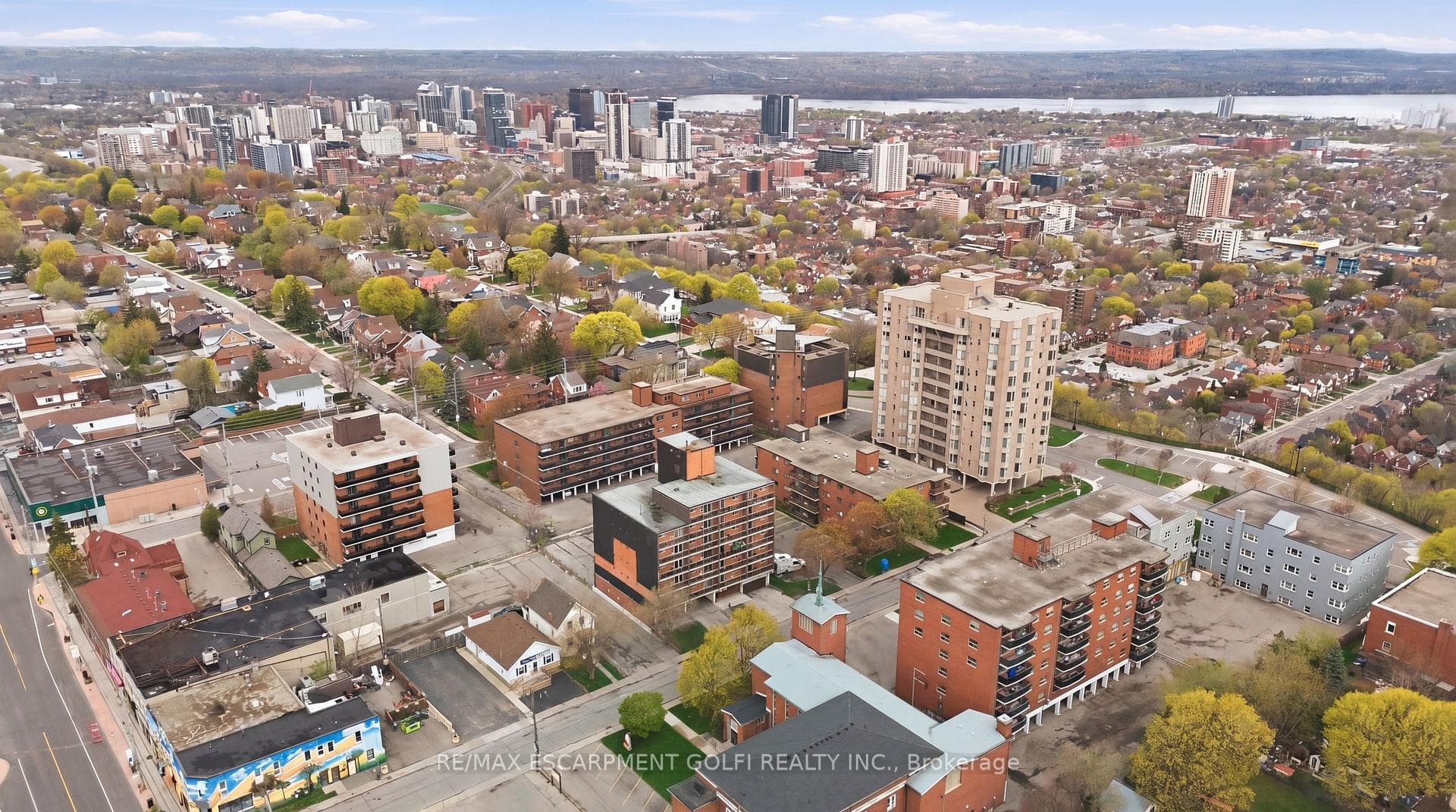 30 Summit Avenue Unit 303 - Condo photo 25 of 28 in Hamilton, Ontario