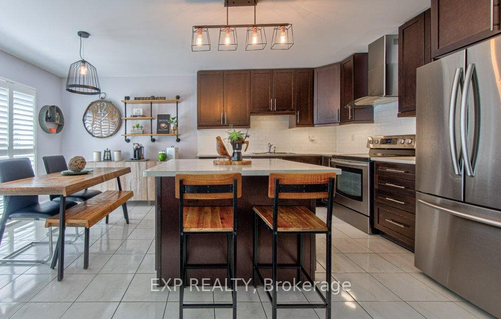 76 Ruhl Drive - Detached photo 17 of 50 in Milton, Ontario