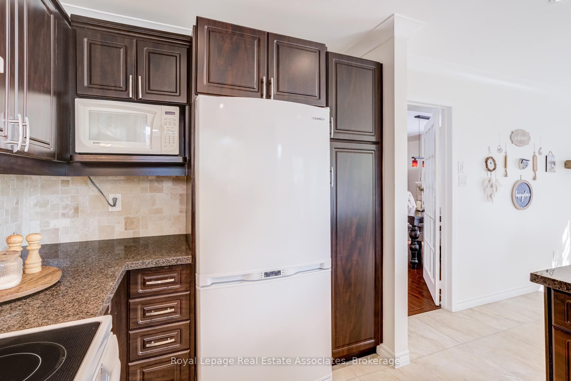 1179 Treetop Terrace - Townhouse photo 16 of 50 in Oakville, Ontario