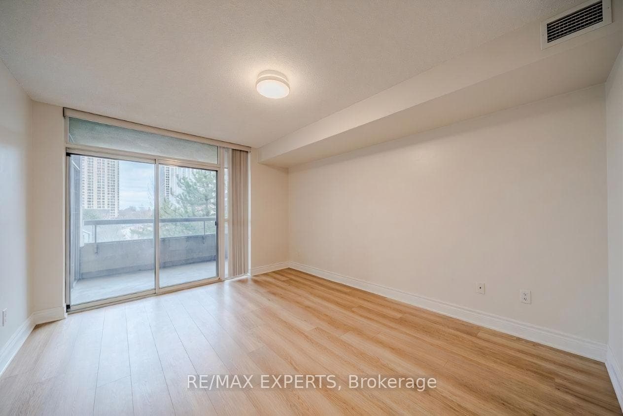 138 Bonis Avenue Unit 527 - Condo photo 16 of 42 in Scarborough Village / Eglinton East, Ontario