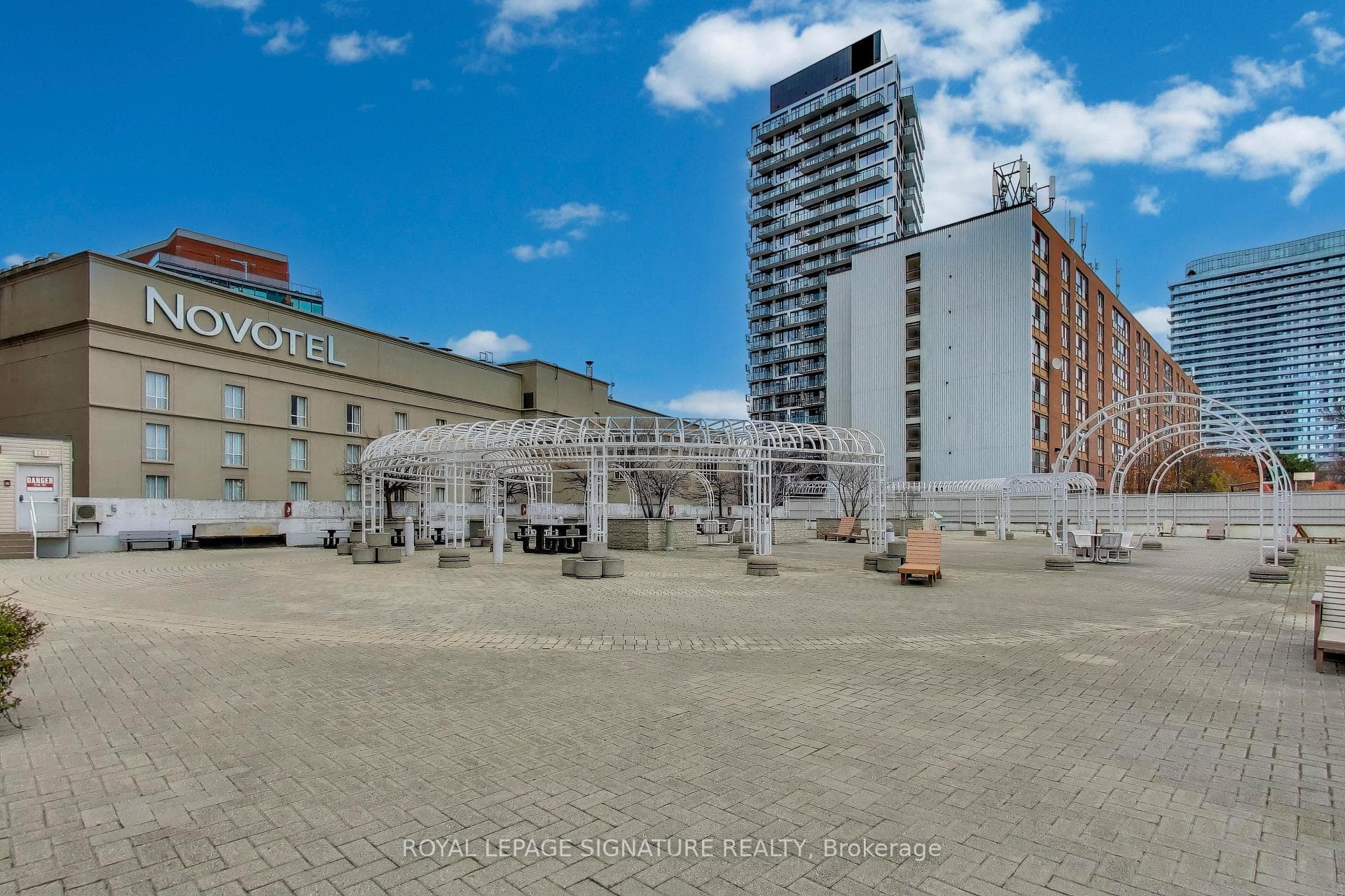 25 The Esplanade N/A Unit 2313 - Condo photo 30 of 32 in Regent Park / Cabbagetown / St. James Town, Ontario