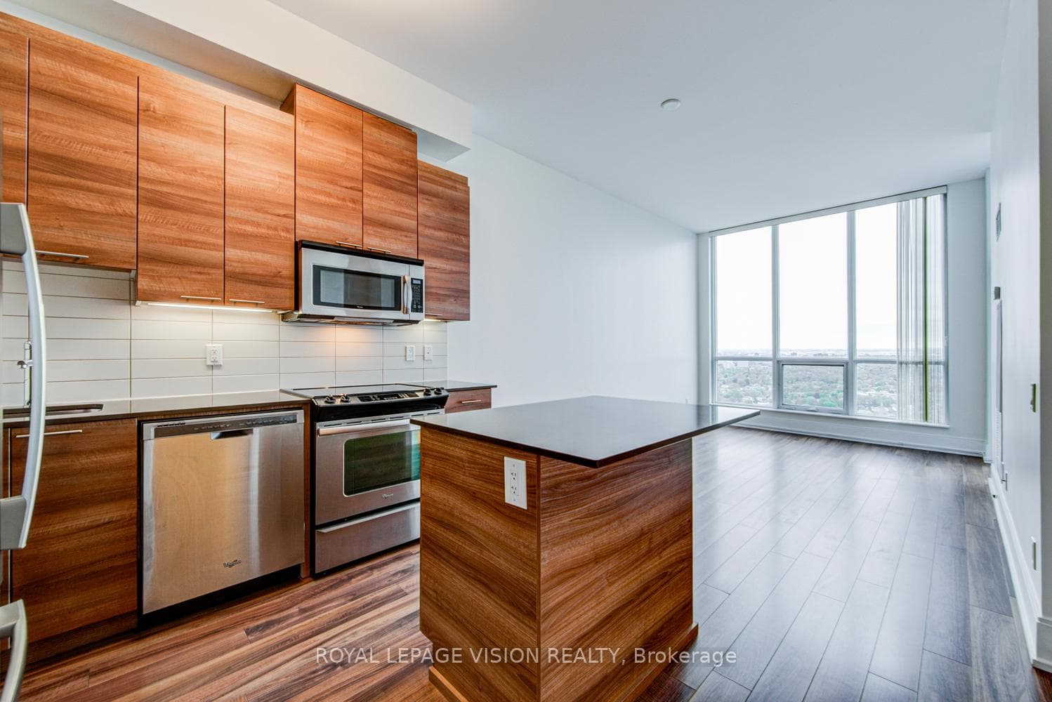 15 Viking Lane Unit PH5 - Condo photo 14 of 34 in Etobicoke (Islington / Rexdale), Ontario