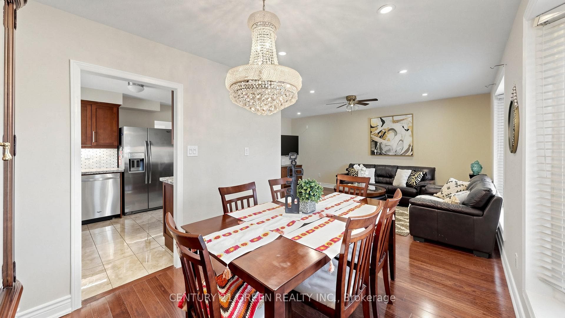 95 Kearney Drive - Detached photo 14 of 45 in Etobicoke (West Mall / Rexdale), Ontario