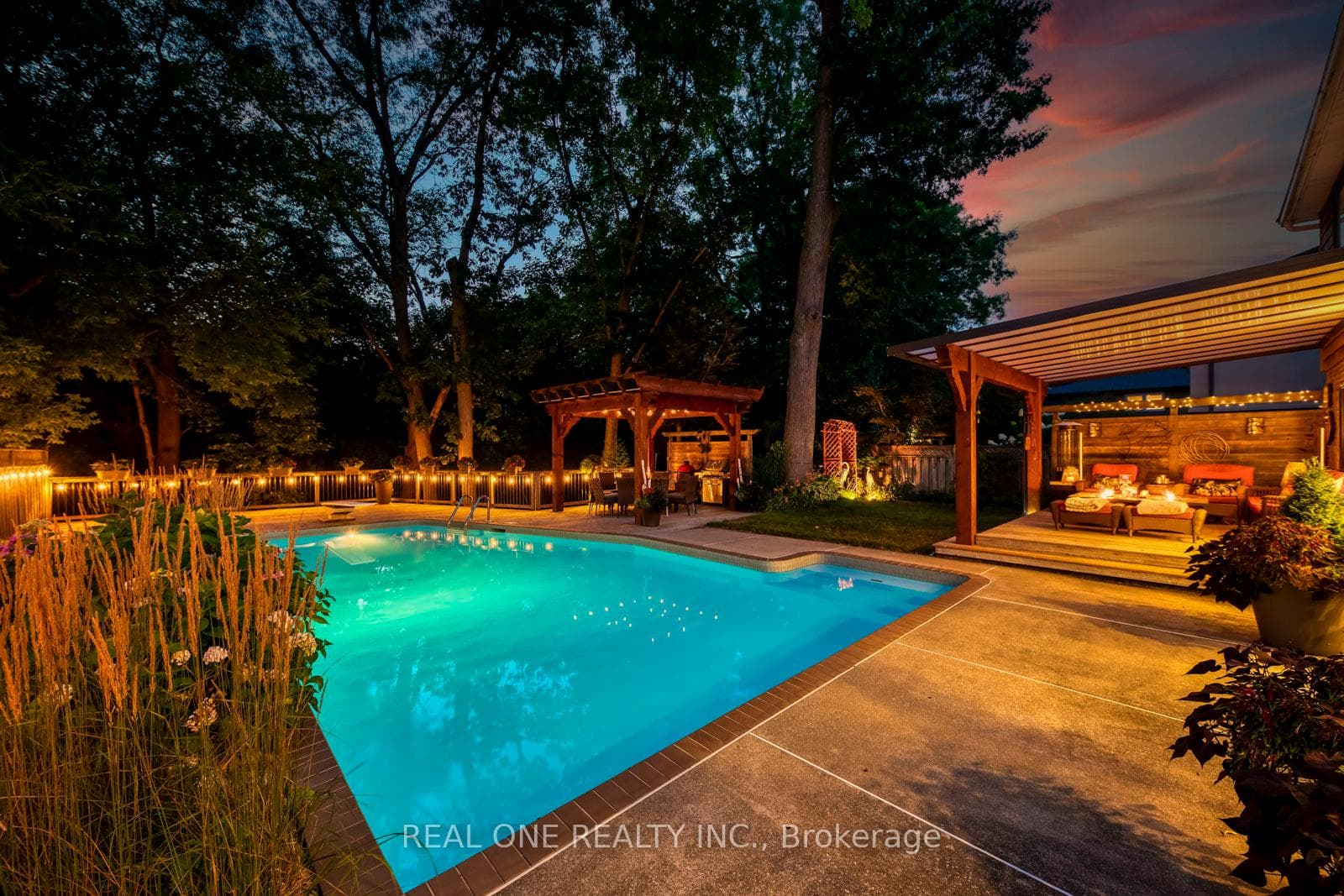 1005 Fair Birch Drive - Detached photo 45 of 48 in Mississauga, Ontario