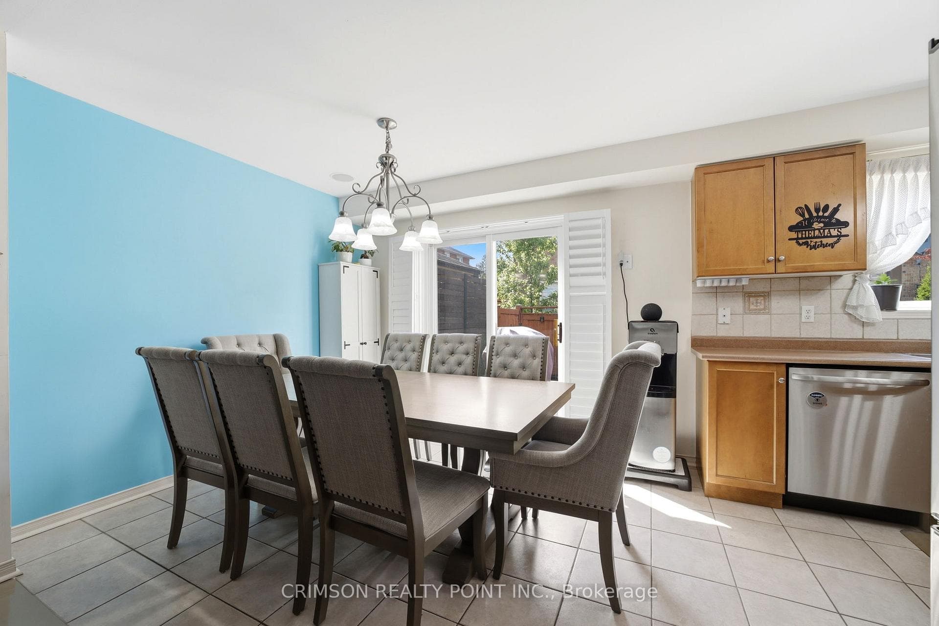 42 Dawson Crescent - Townhouse photo 10 of 37 in Milton, Ontario