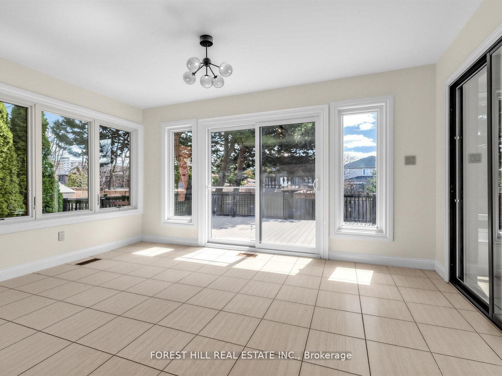 477 Cummer Avenue - Detached photo 16 of 50 in Willowdale / Newtonbrook, Ontario