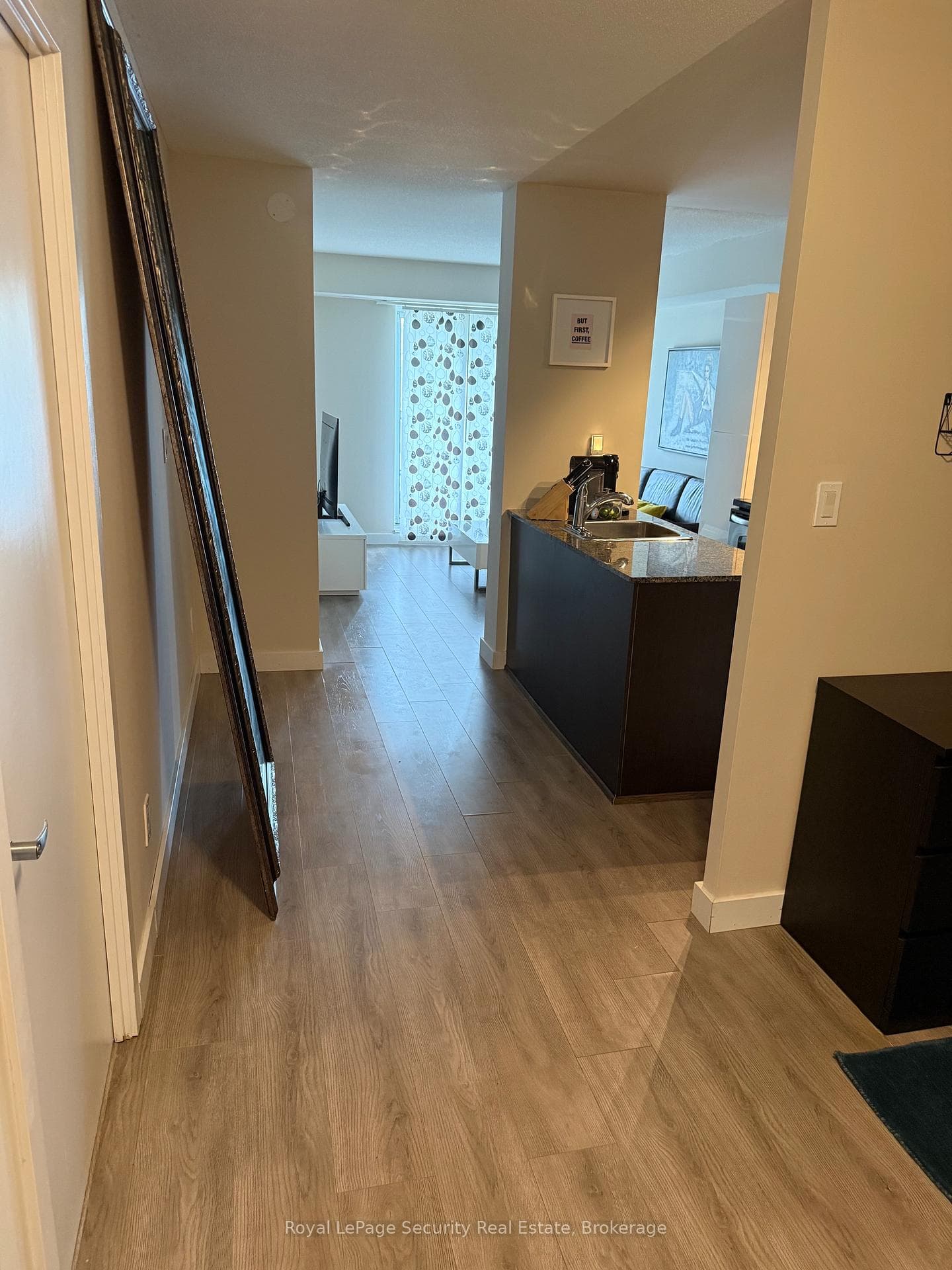801 Sheppard Avenue Unit 310 - Condo photo 7 of 14 in North York (Bathurst Manor / Clanton Park), Ontario