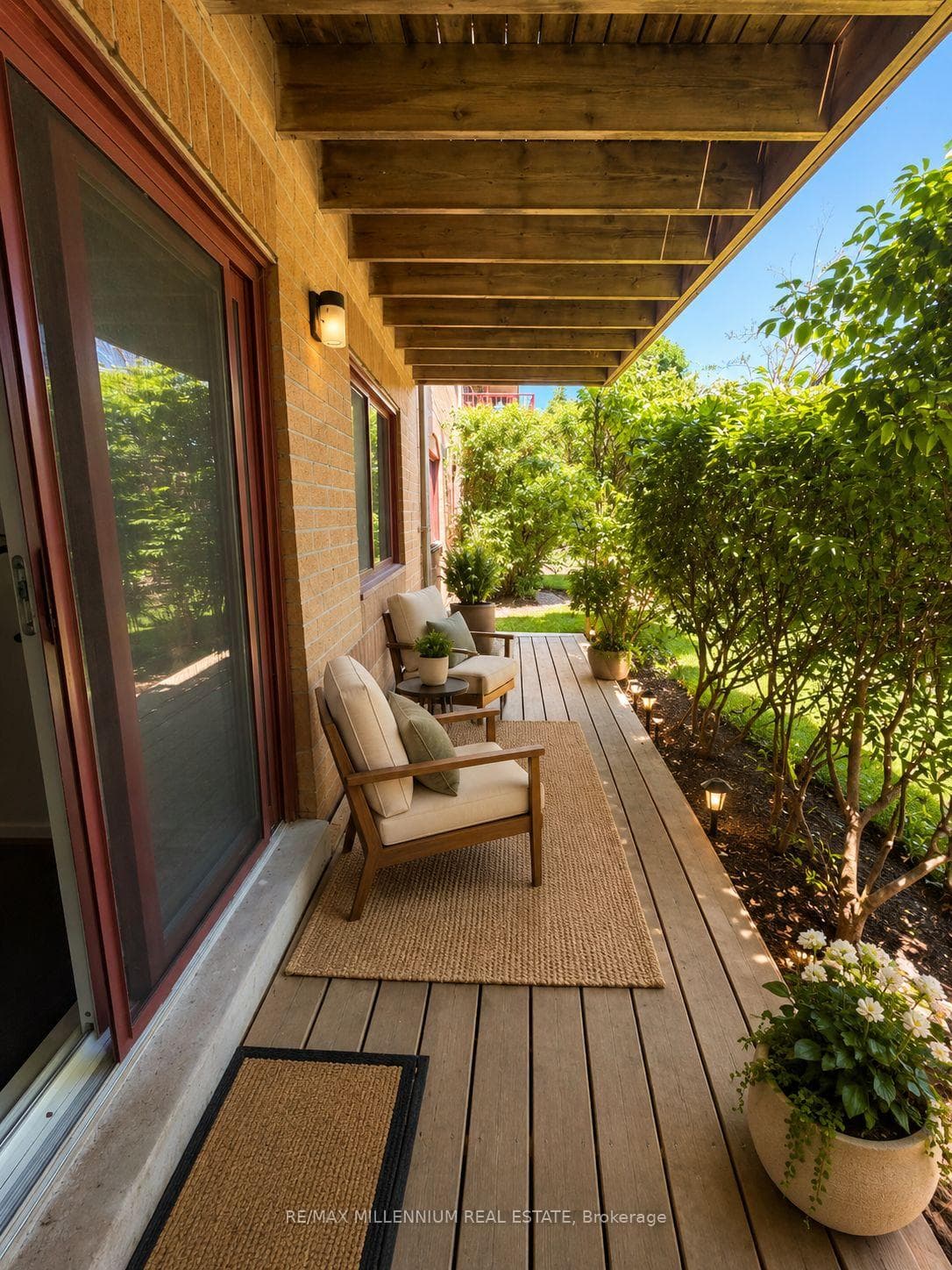 1480 Pilgrims Way Unit 1613 - Condo photo 12 of 17 in Oakville, Ontario