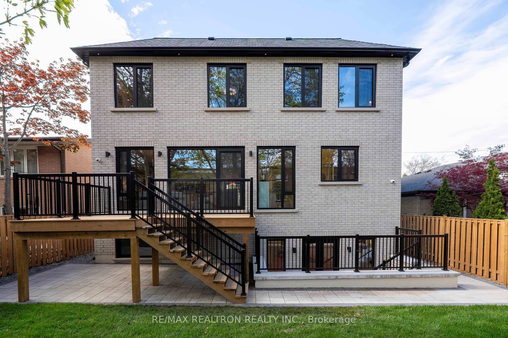 35 Foxwarren Drive - Detached photo 4 of 47 in Hillcrest Village / Bayview Village, Ontario