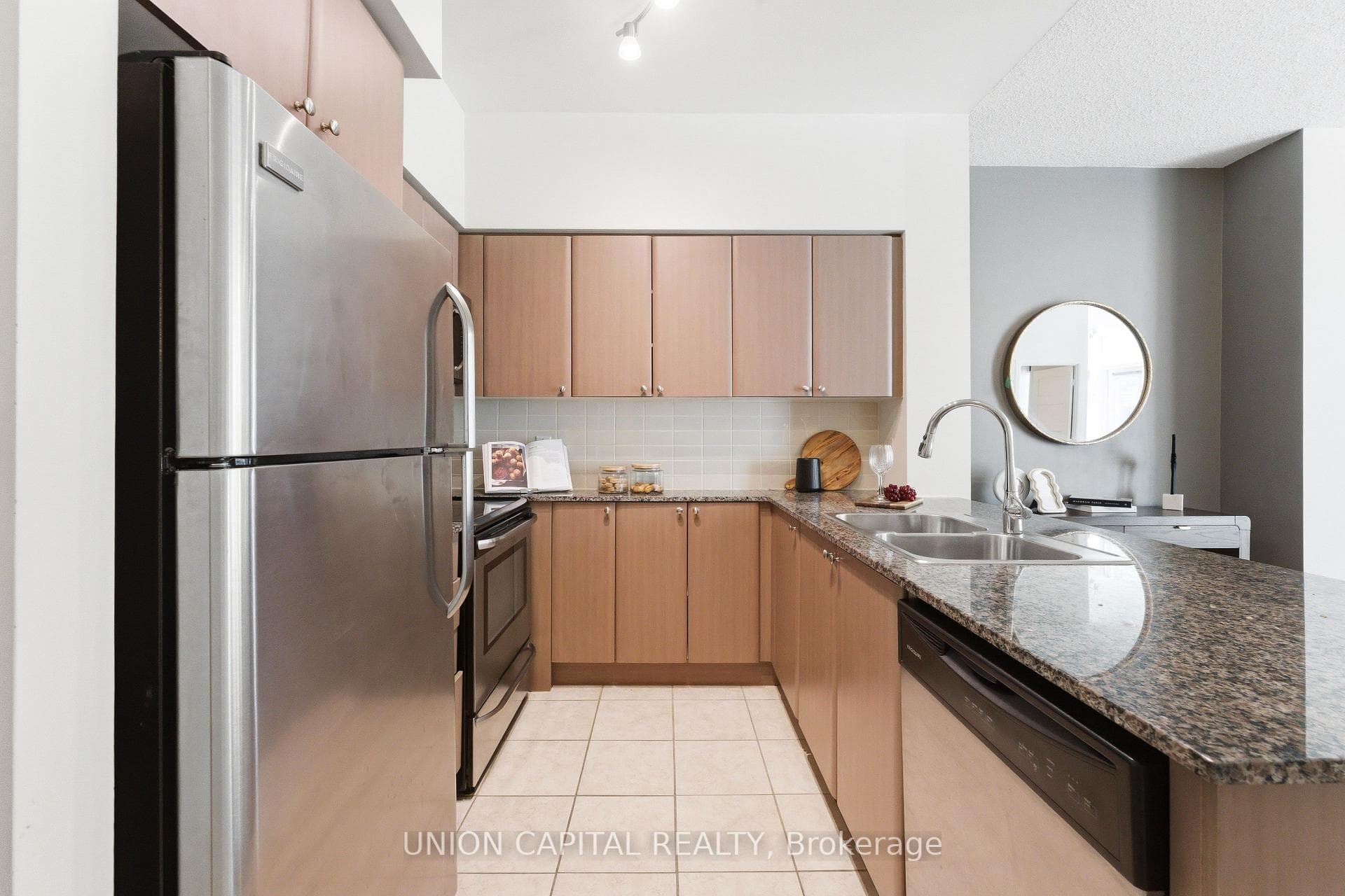 525 Wilson Avenue Unit 147 - Condo photo 13 of 37 in North York (Bathurst Manor / Clanton Park), Ontario