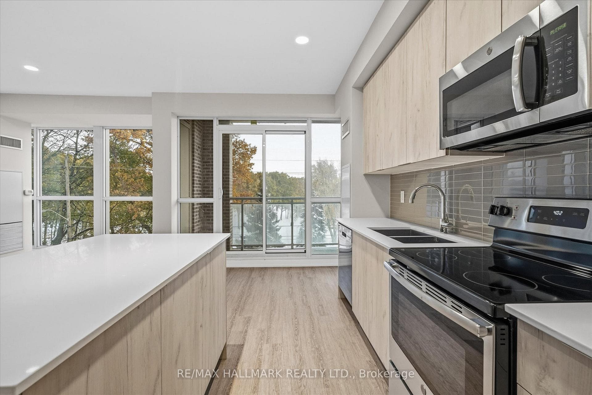 1350 Kingston Road Unit 310 - Condo photo 18 of 30 in Birch Cliff / Cliffside, Ontario