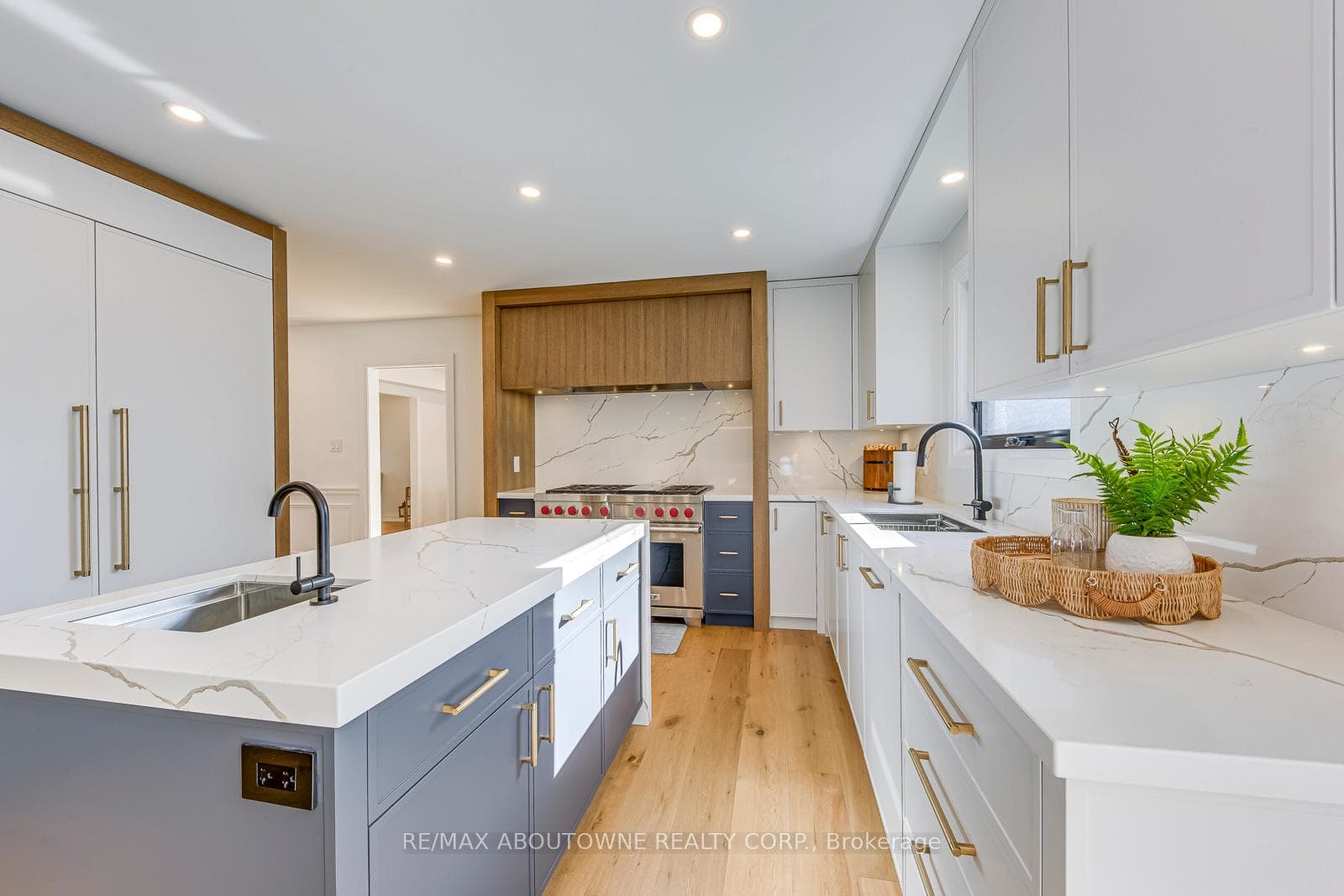54 Deerview Avenue - Detached photo 17 of 50 in Hamilton, Ontario