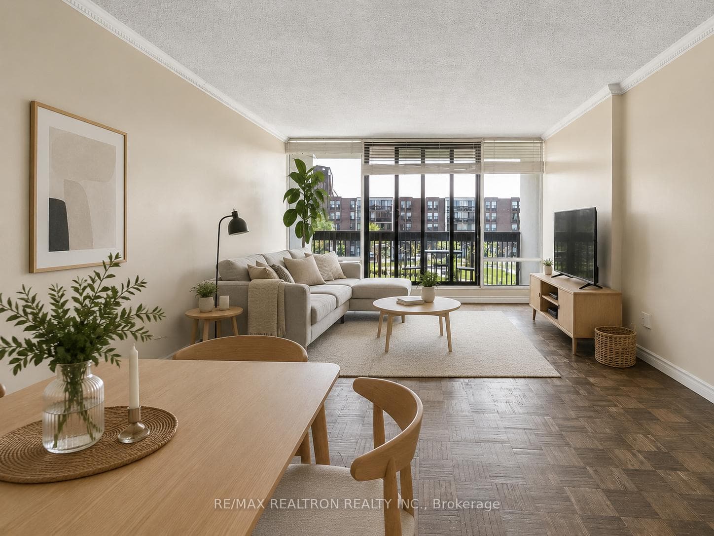 10 Fashion Roseway N/A Unit 306 - Condo photo 5 of 32 in Willowdale / Newtonbrook, Ontario