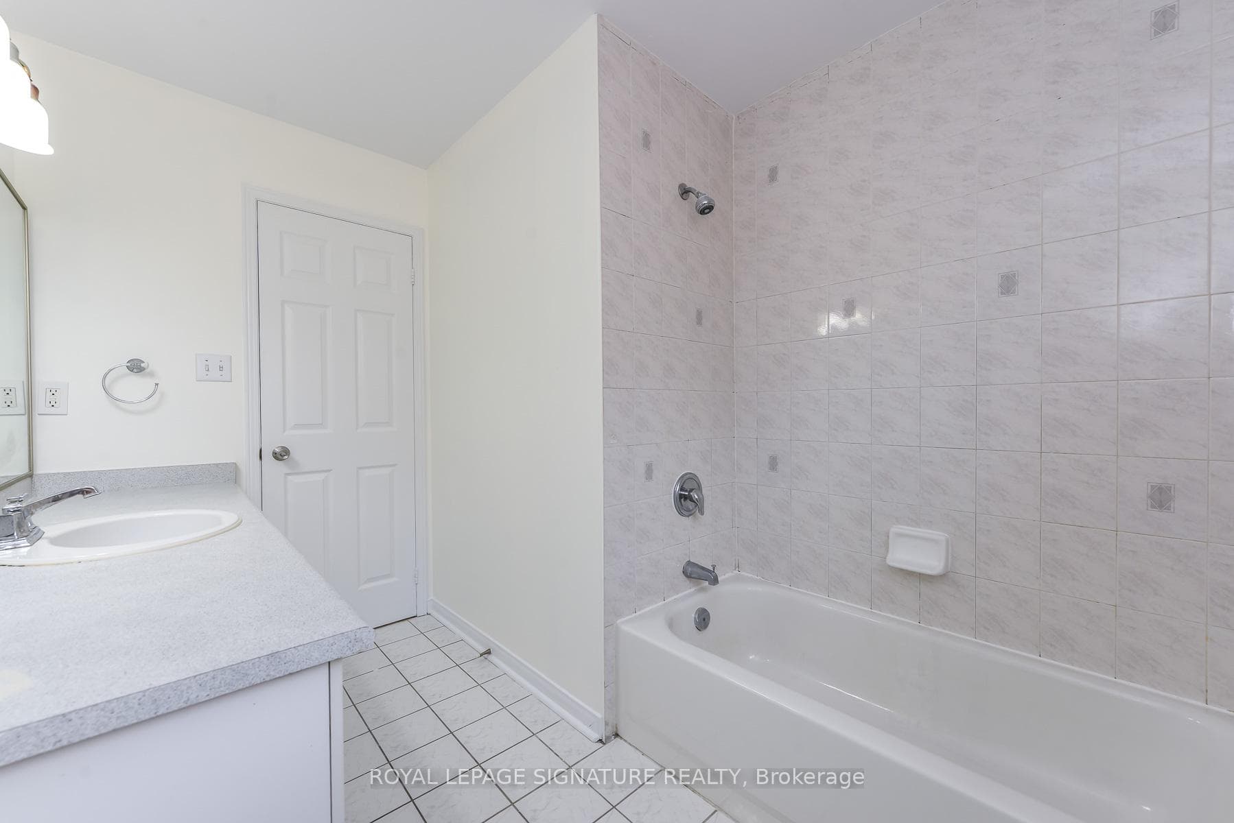 1307 Midgreen Lane - Detached photo 31 of 50 in Mississauga, Ontario