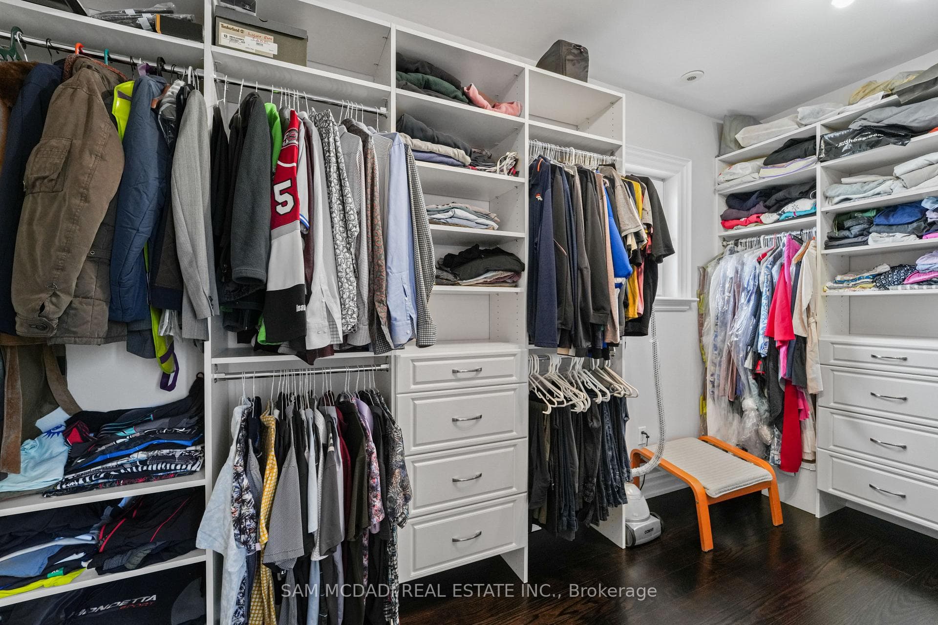 2411 Thorn Lodge Drive - Detached photo 36 of 50 in Mississauga, Ontario