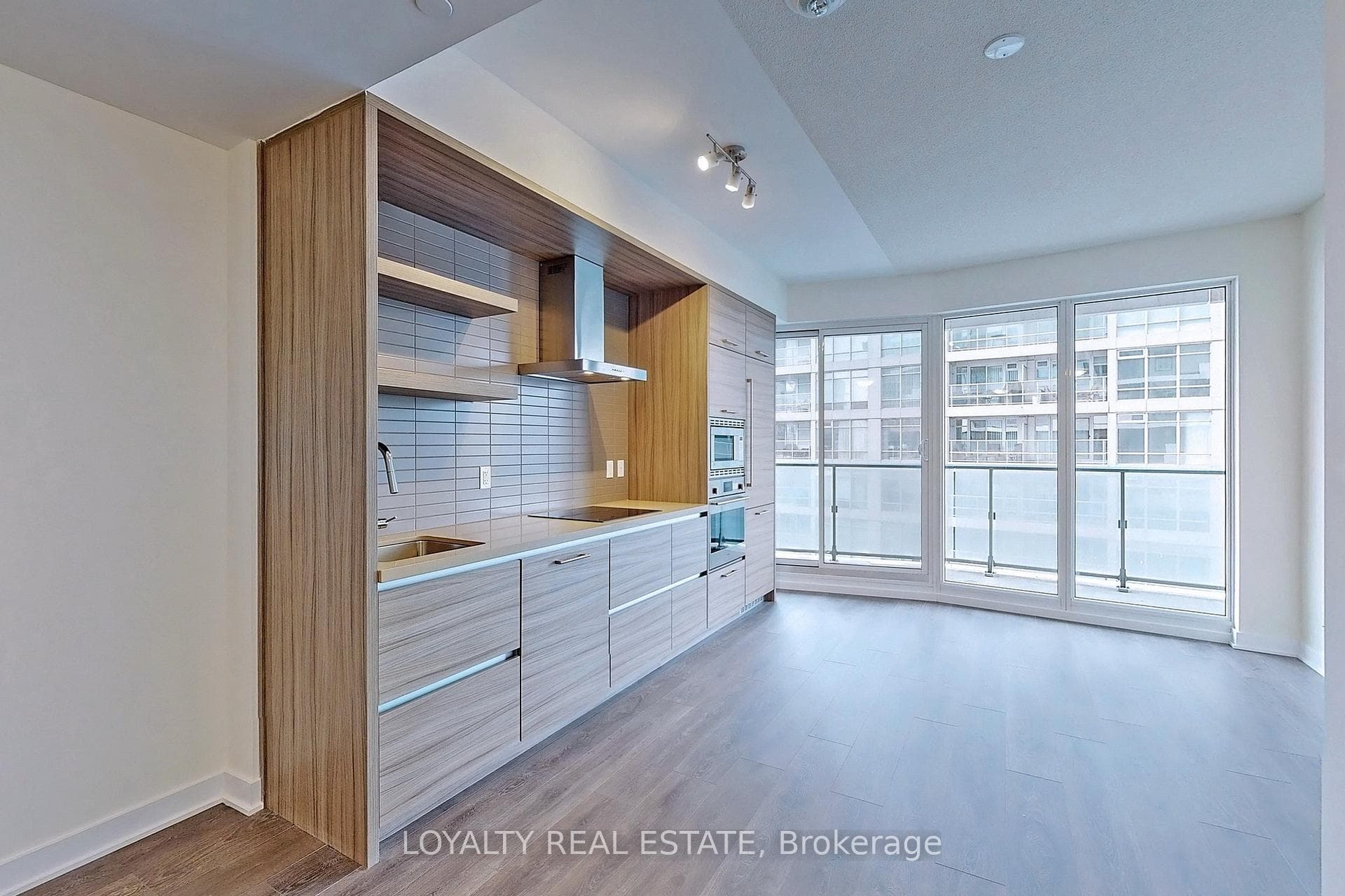 2221 Yonge Street Unit 1705 - Condo photo 14 of 46 in Leaside / Davisville, Ontario