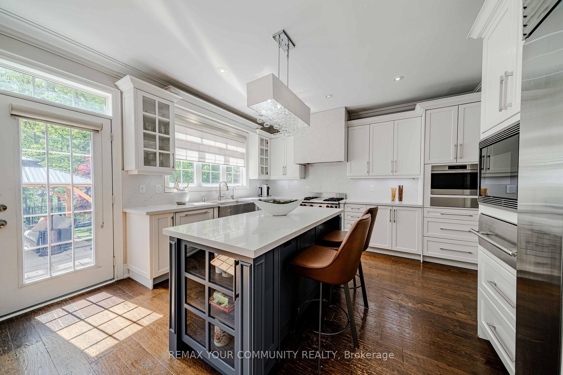 3447 Liptay Avenue - Detached photo 12 of 50 in Oakville, Ontario