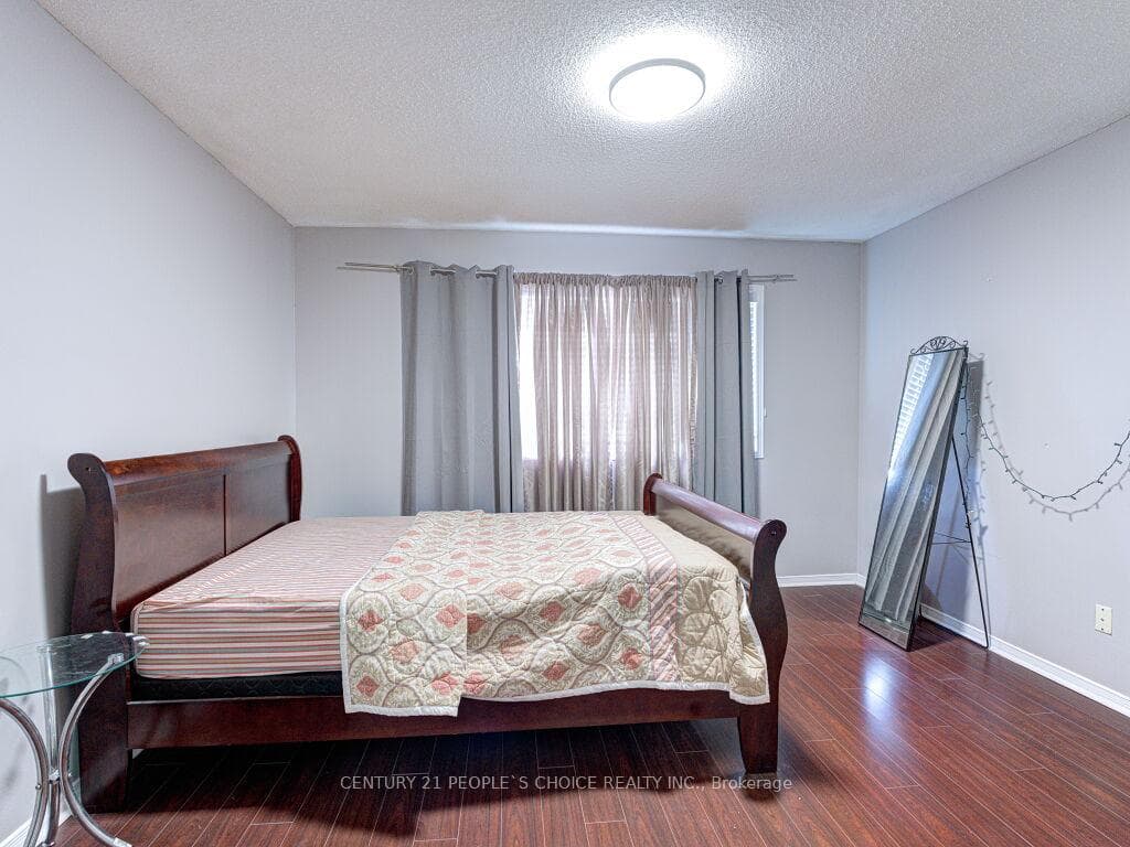 5965 River Grove Avenue - Detached photo 29 of 50 in Mississauga, Ontario
