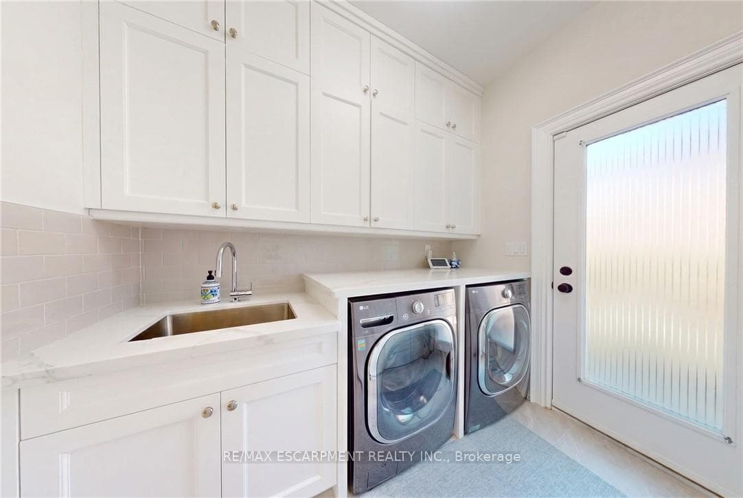 33 Golfview Crescent - Detached photo 36 of 50 in Hamilton, Ontario