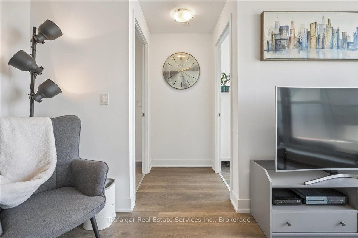 297 Oak Walk Drive Unit 1807 - Condo photo 28 of 35 in Oakville, Ontario