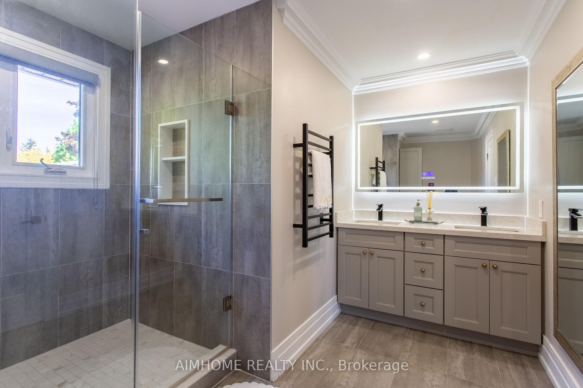 42 Lee Avenue - Detached photo 41 of 50 in Markham, Ontario