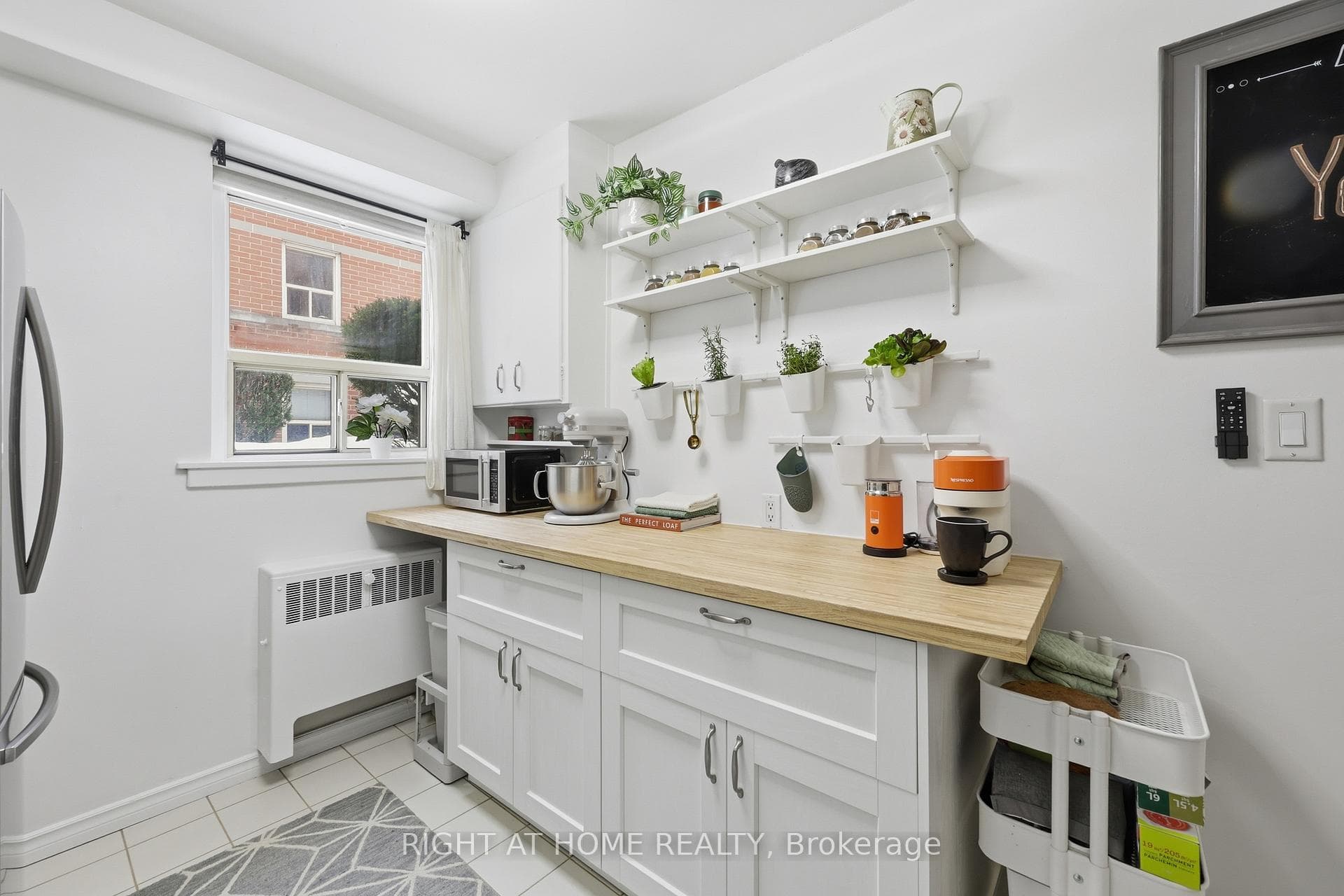 223 MacNab Street Unit 11 - Condo photo 11 of 17 in Hamilton, Ontario