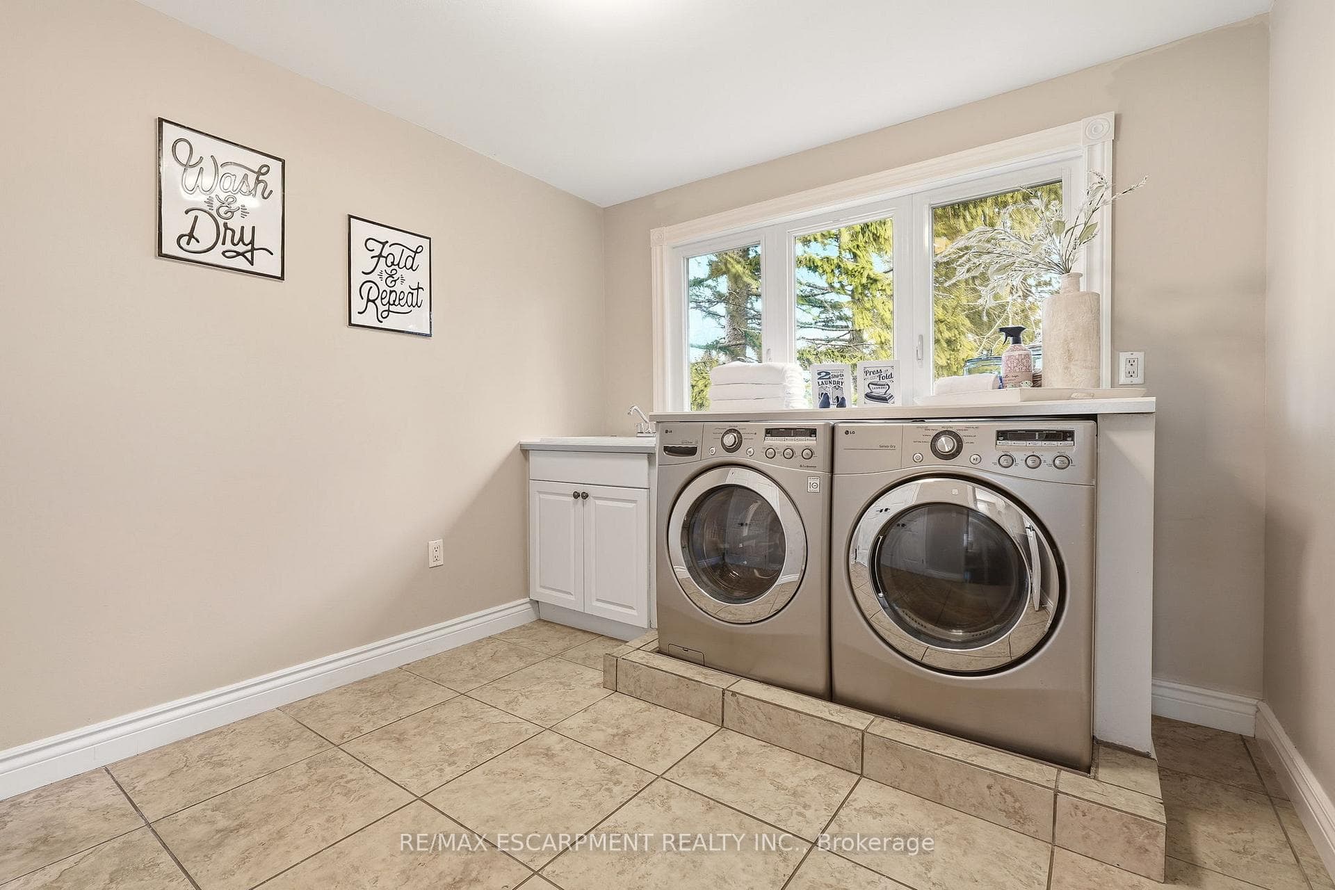 1189 Britannia Road - Detached photo 30 of 47 in Burlington, Ontario