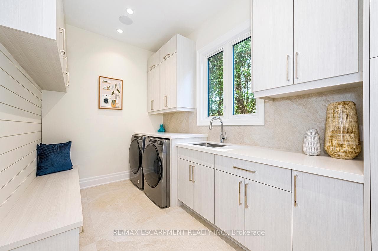 1618 Dogwood Trail - Detached photo 20 of 50 in Mississauga, Ontario
