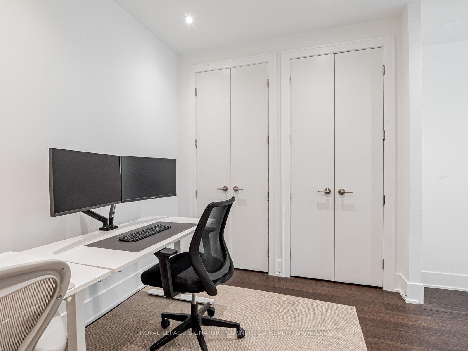 39 Queens Quay Unit TH132 - Condo photo 29 of 35 in Regent Park / Cabbagetown / St. James Town, Ontario