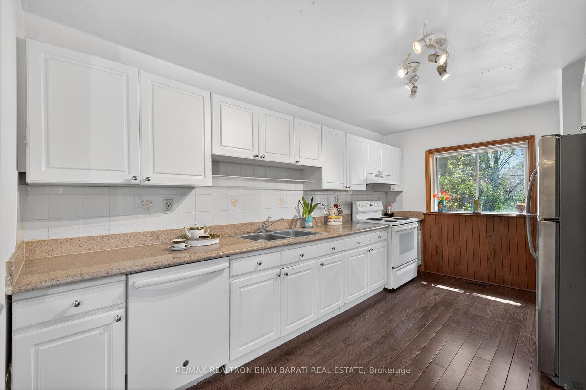 309 Hillcrest Avenue - Detached photo 14 of 47 in Willowdale / Newtonbrook, Ontario