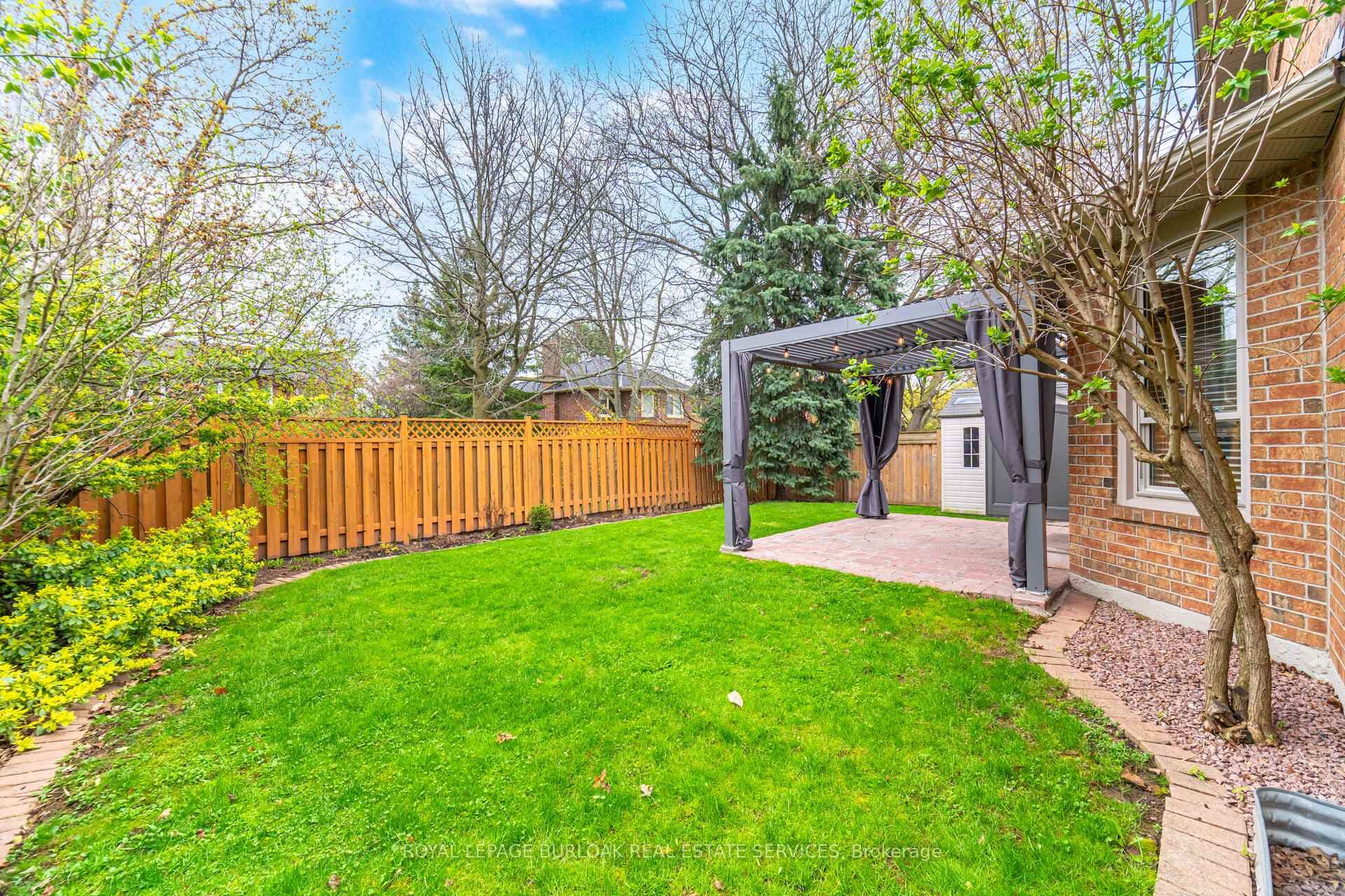 1004 Roxborough Drive - Detached photo 49 of 50 in Oakville, Ontario